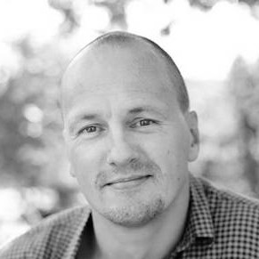 Tommy Dejbjerg VP Developer Evangelism at Tradeshift Tommy has a background in enterprise implementation projects in government based tax, healthcare and enterprise procurement solutions. He works at Tradeshift which is a cloud based business network and platform for supply chain payments, marketplaces, and apps. https://www.linkedin.com/in/tommydejbjergpedersen/
