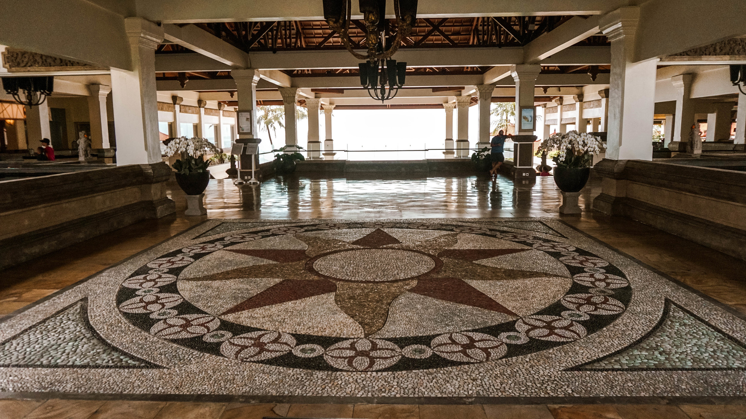 Hilton-bali-resort-reception.jpg
