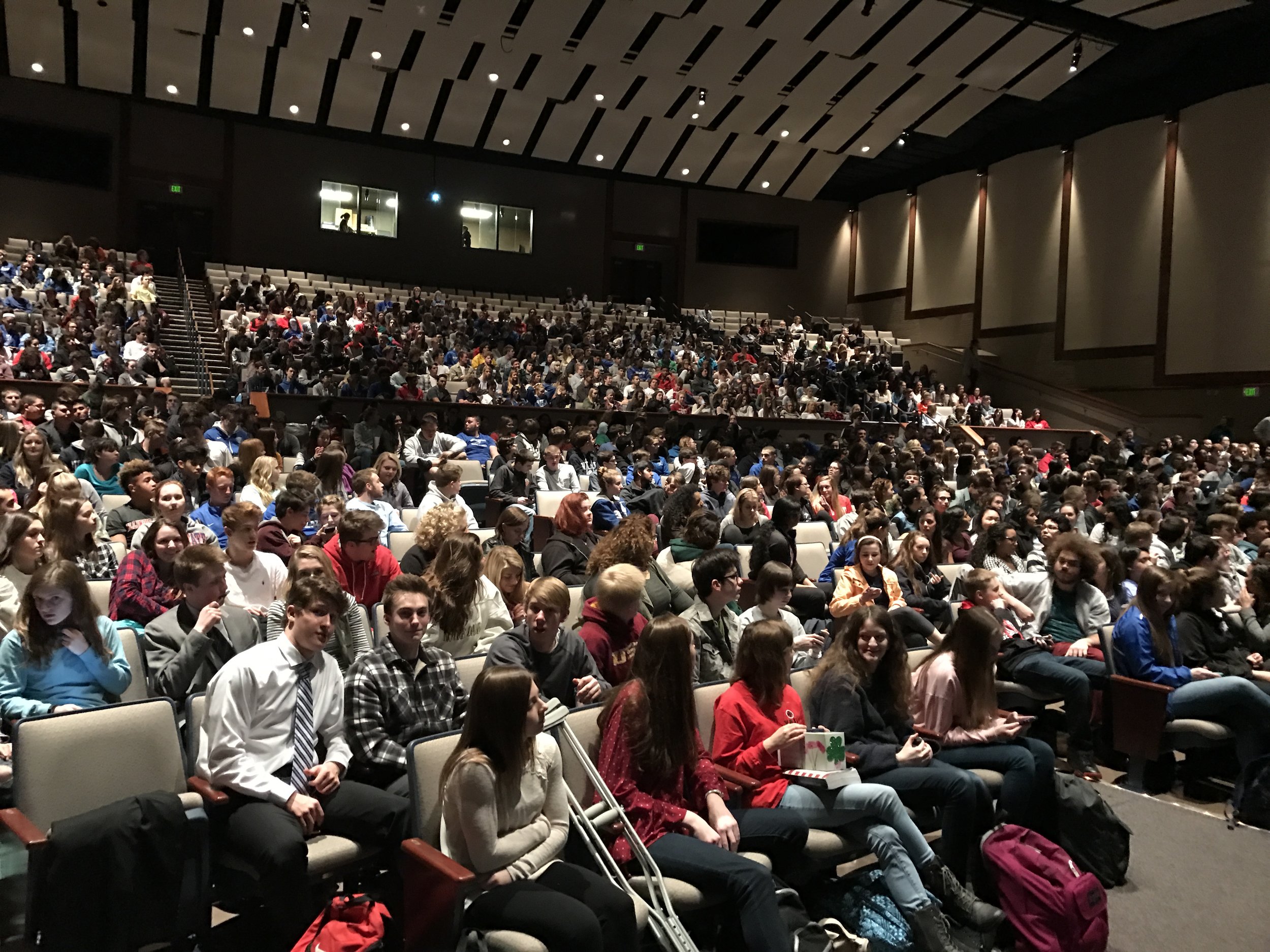 Junior class at HSE 2017.JPG