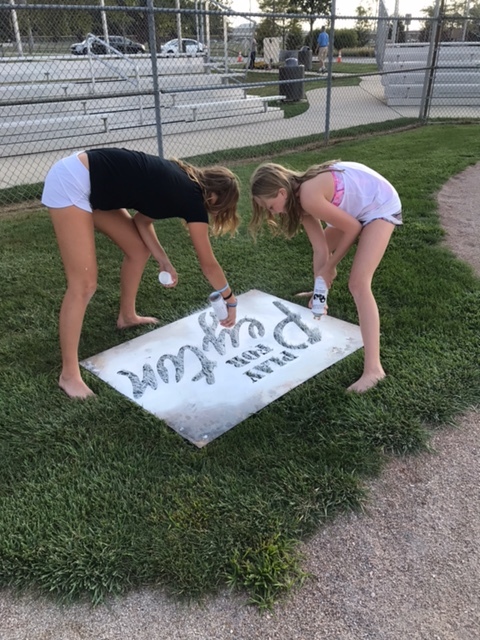Katy and Laken spray painting.jpeg