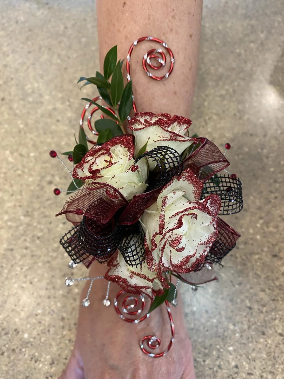 Prom: Corsage