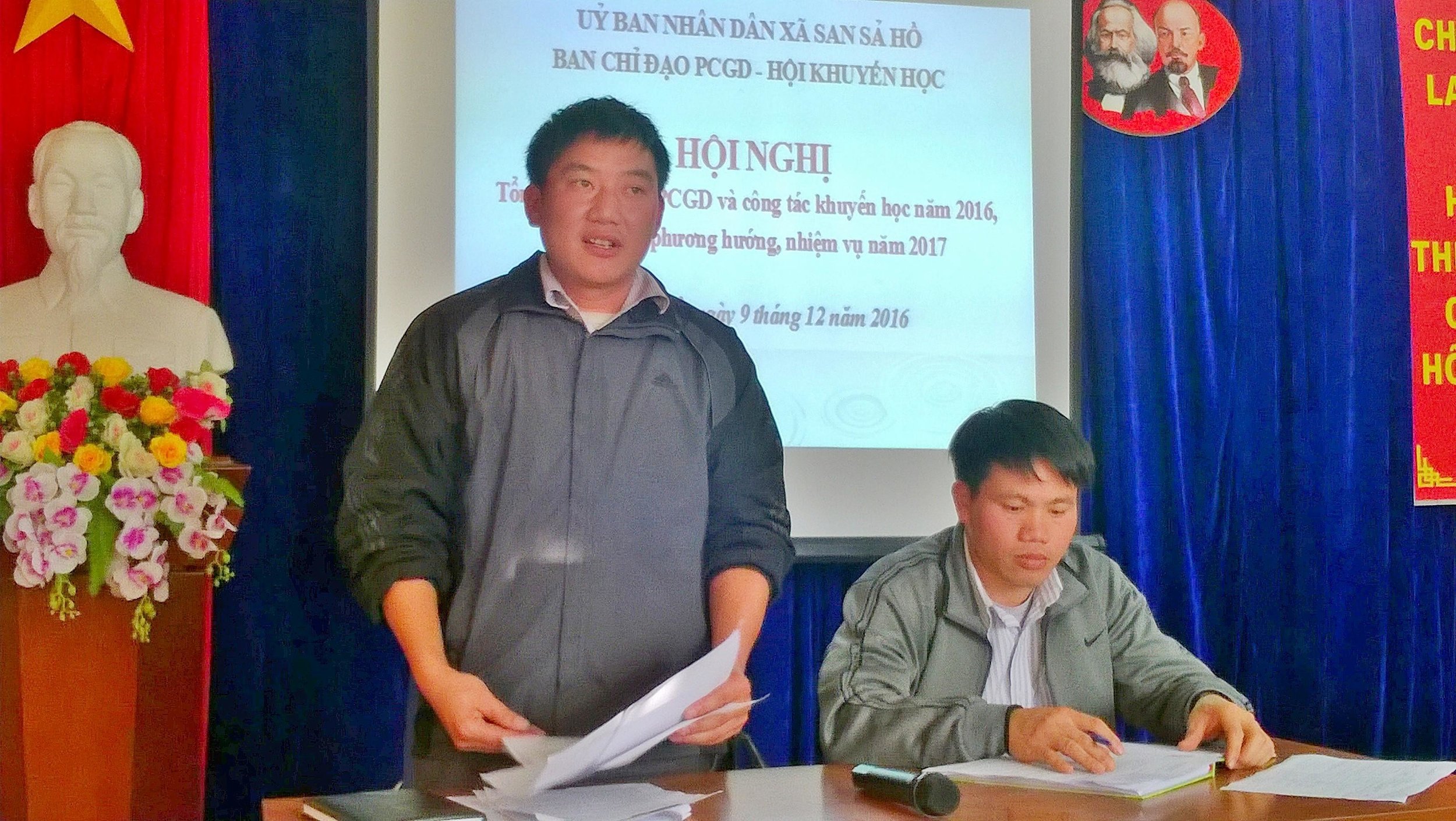 de392320ae9b701e07d4d9af551ea9d9Dc_Sung_A_Sinh_va_Do_Duc_Ly_chu_tri_phan_thao_luan__1_.jpg