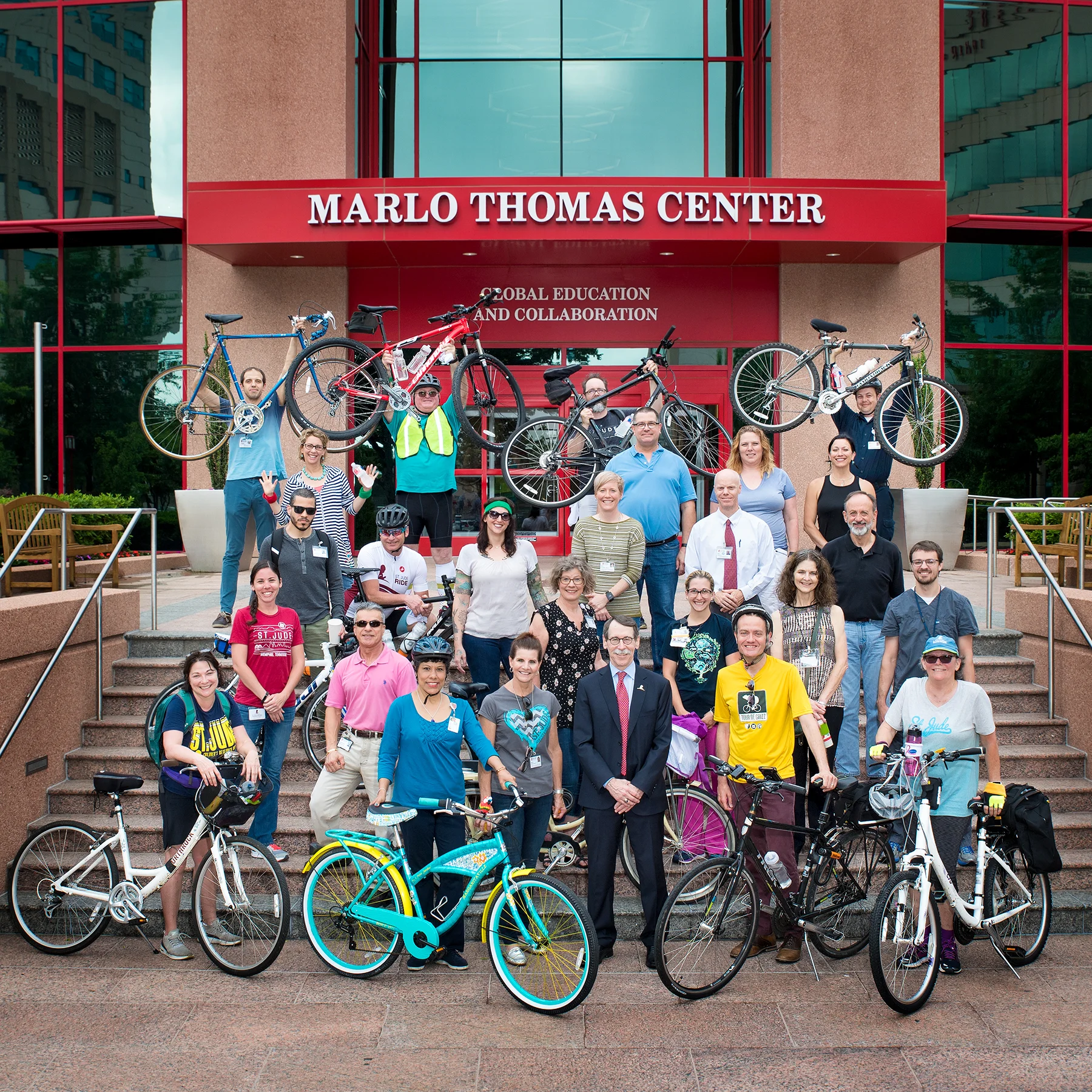 BiketoWork_cmp_1x1.jpg