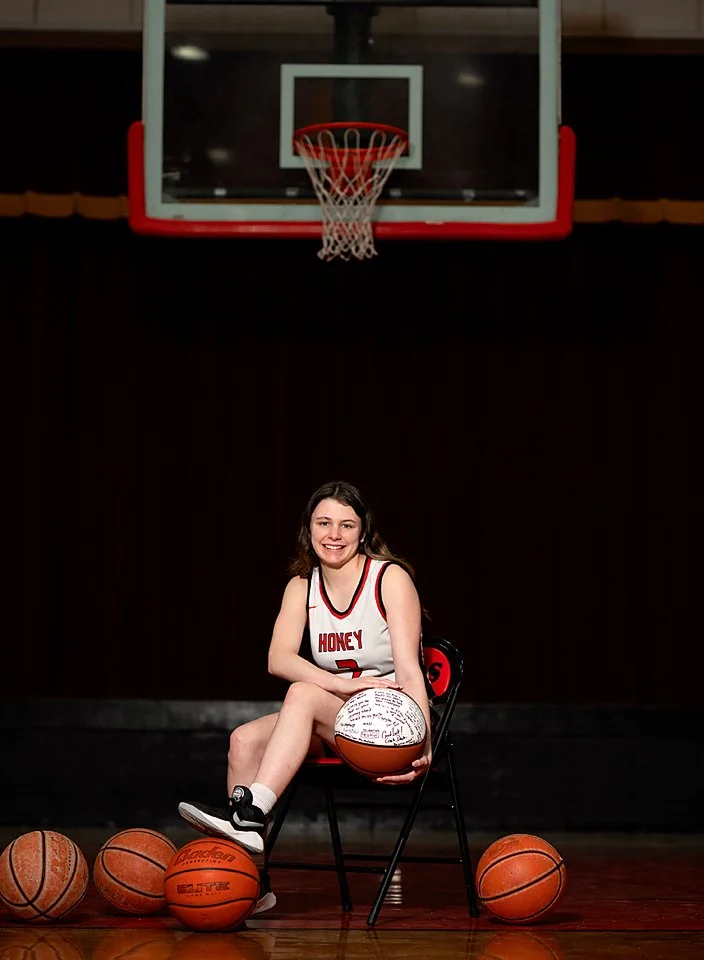 Heather F (128) copy.jpg