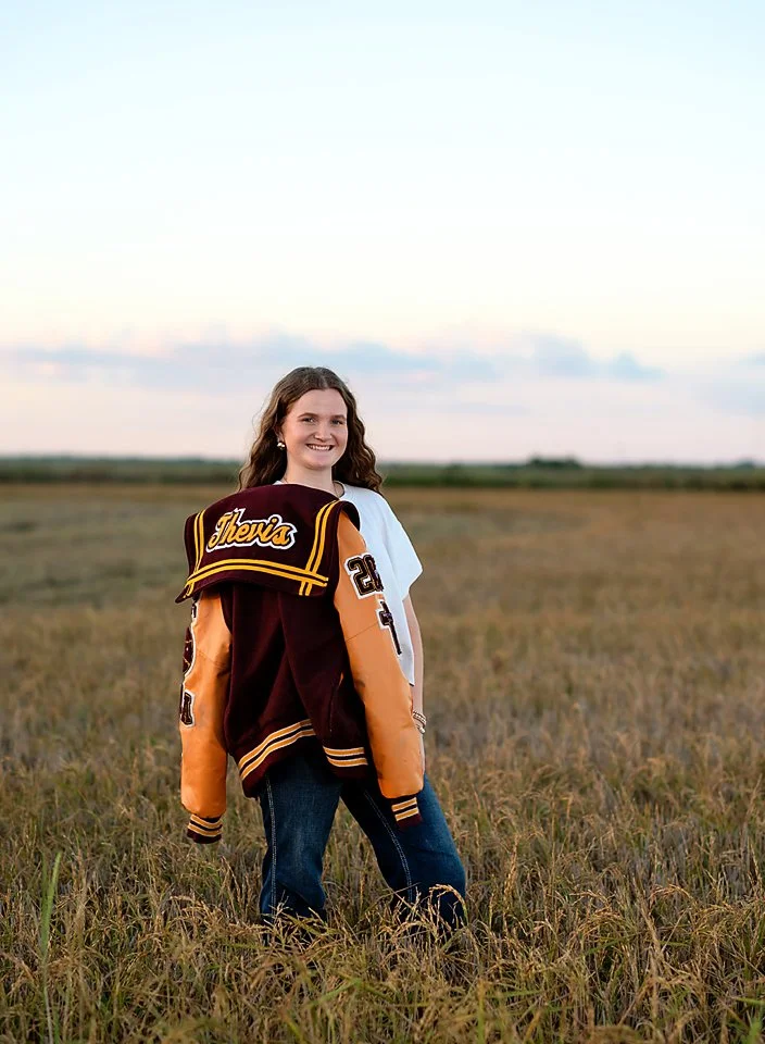 Hannah T.  (34) copy.jpg