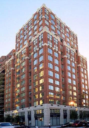 350 East 82nd Street