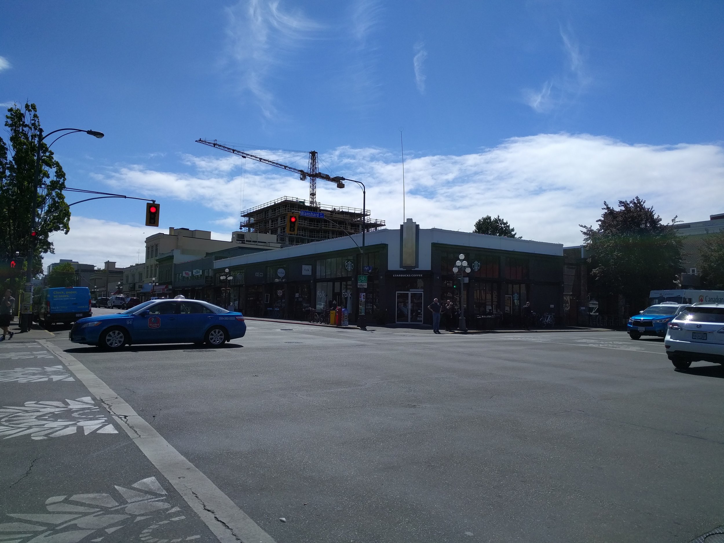 Rockland Avenue or Fight! Victoria's Bizarre Neighbourhood Borders