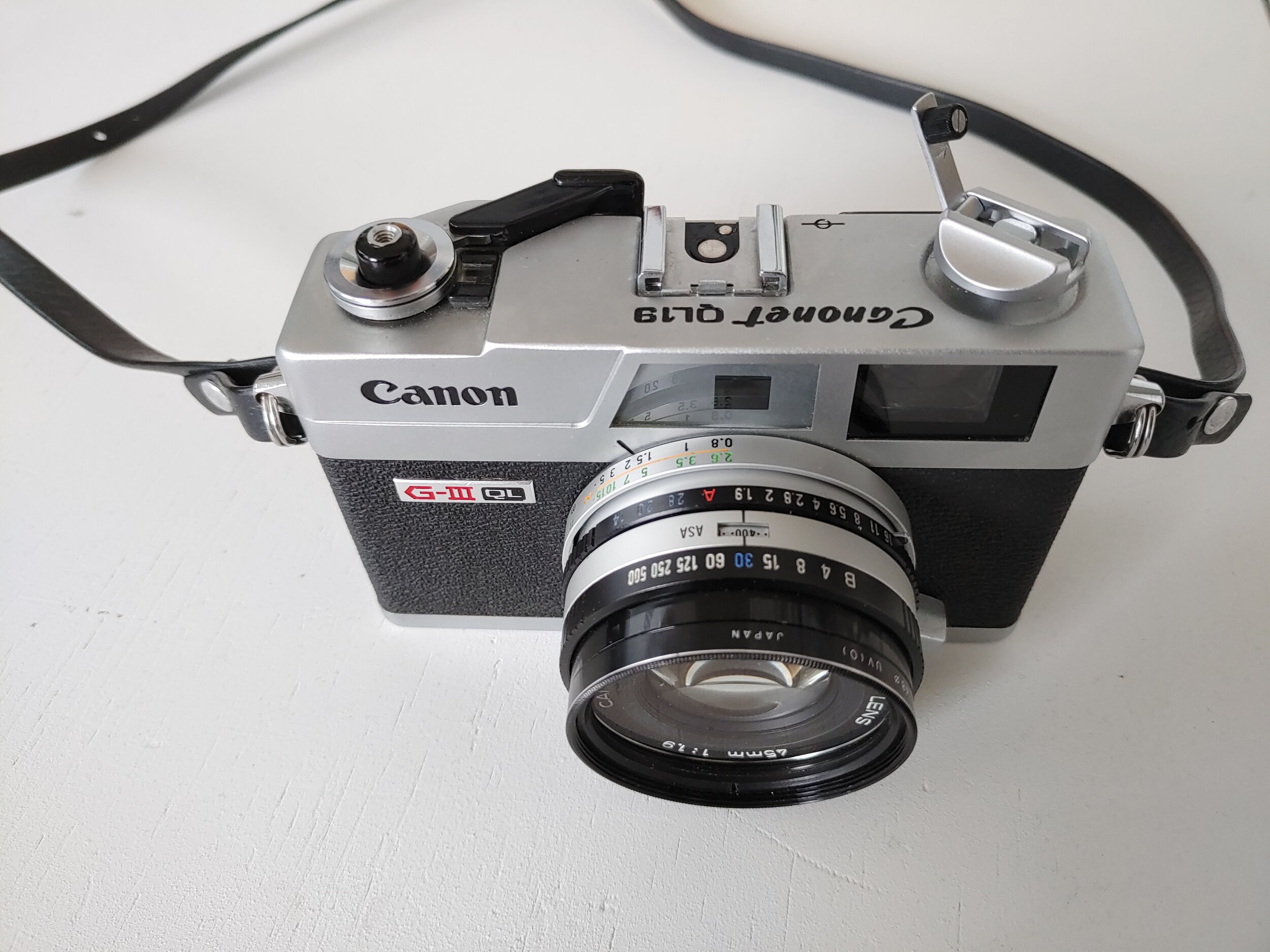 Fixing Up An Old Rangefinder Camera and First Film Roll - Canonet