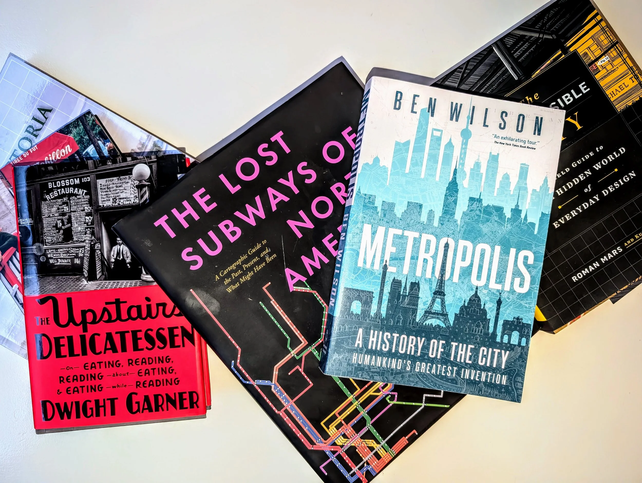Holiday Reads for Victoria Urbanists