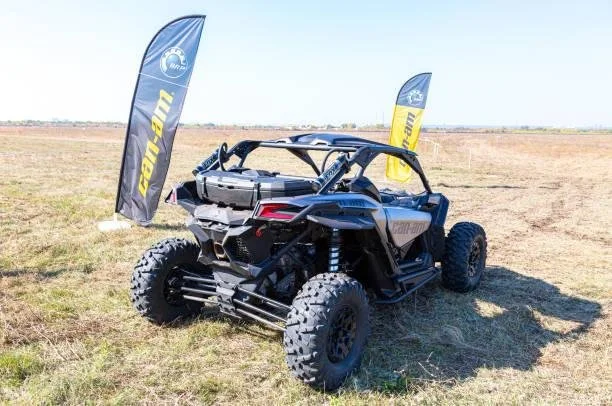 What Makes the Can-Am Commander a Popular Choice for Off-Road Riders