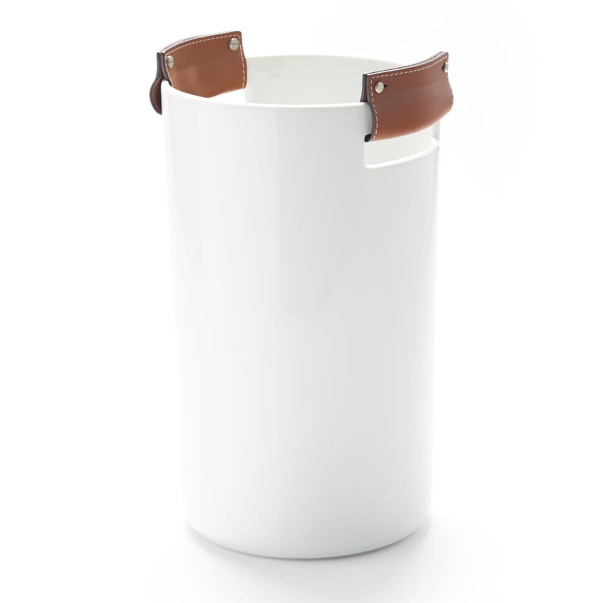 WYATT VASE_Retouched.jpg