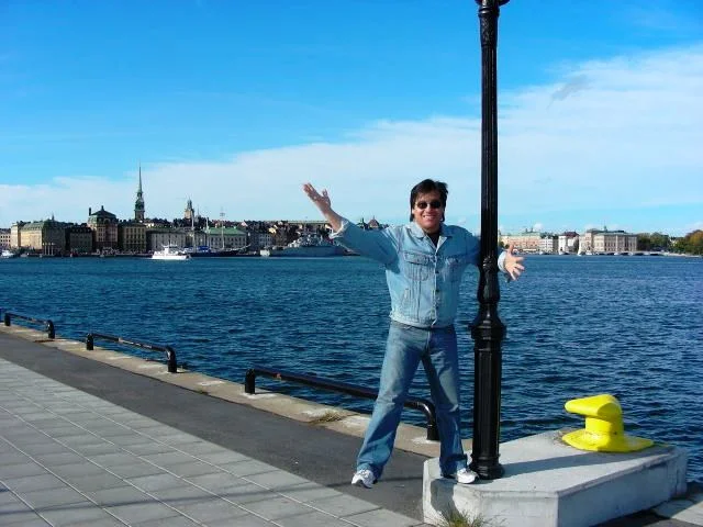 Hanging out on a bright /beautiful day, the Stockholm waterfront as a backdrop!