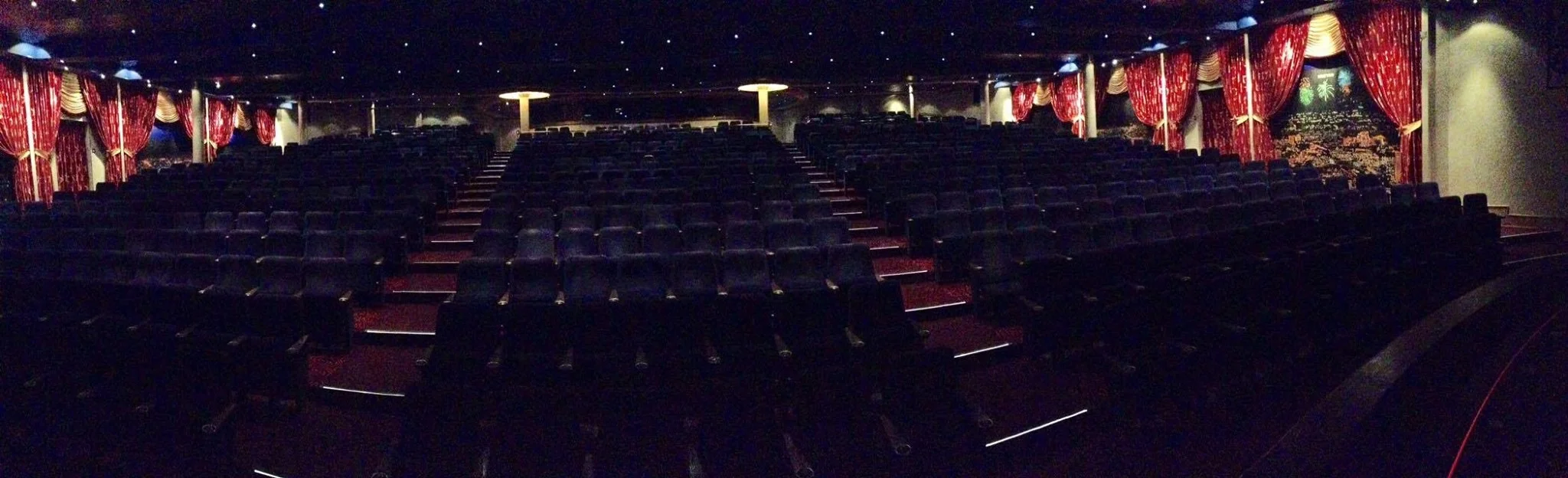 The Hollywood Theater