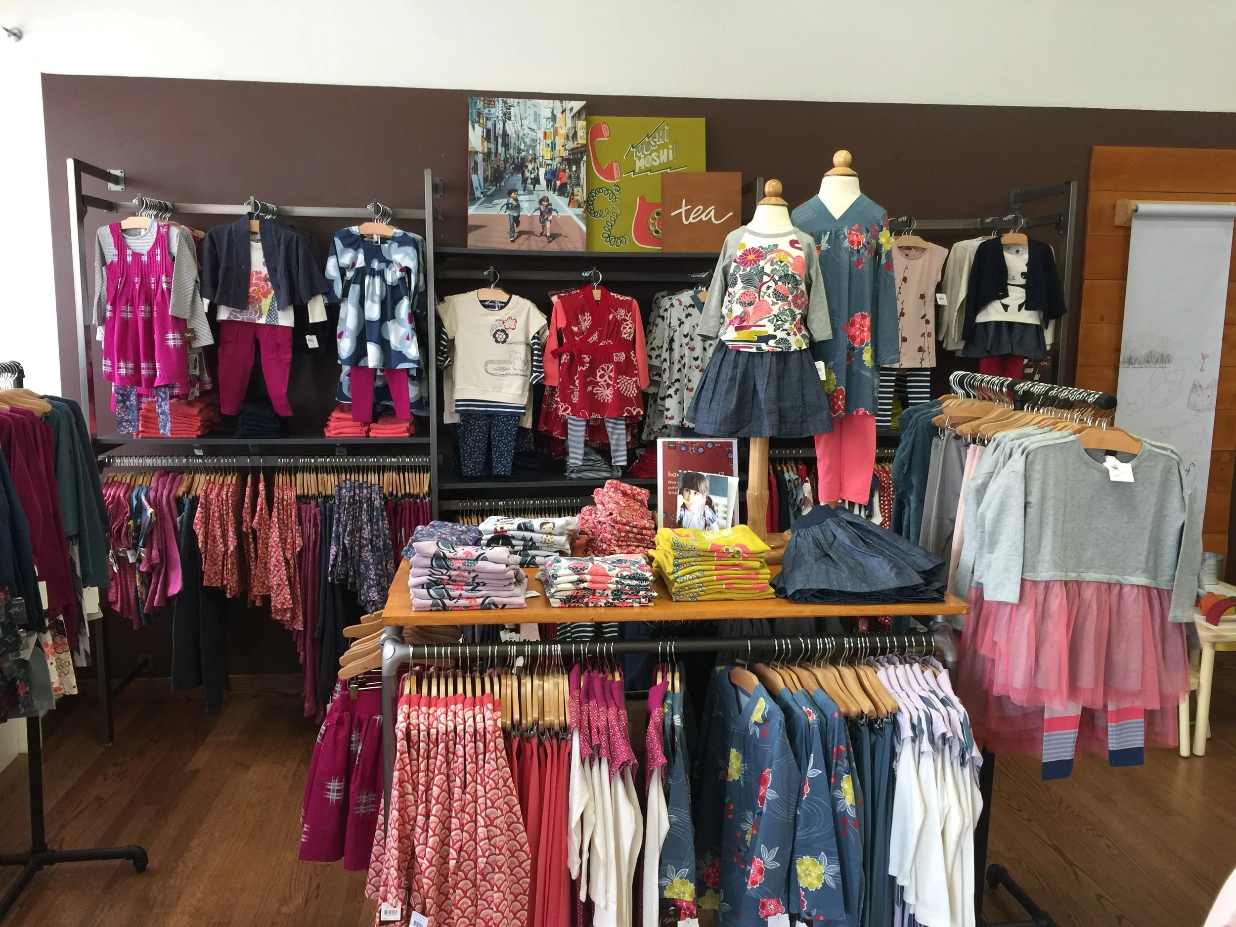 Japan Fall/Winter 2016 Visual Store Set-up Tea Collection