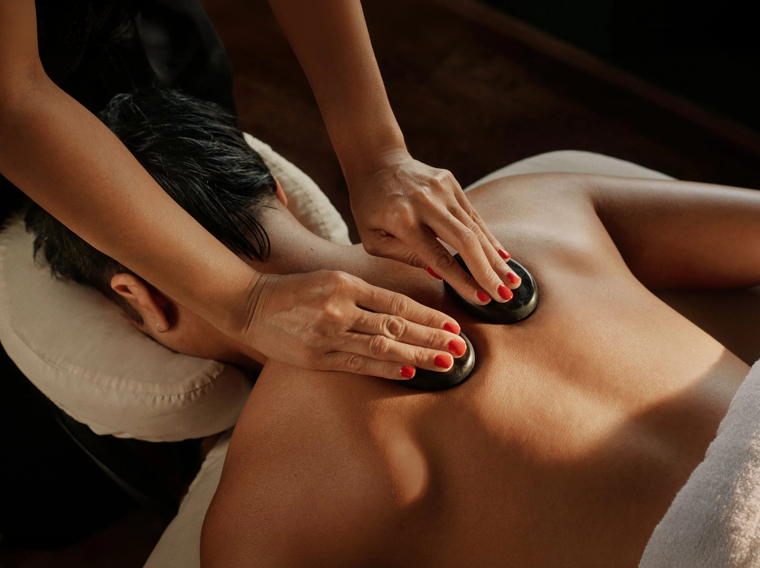 Social-Experiences-Pilot_Maloney_Massage_6029674_0311.jpg