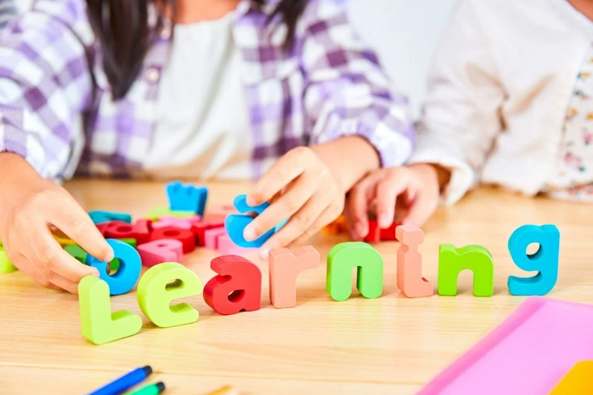Phonics for Kindergarten: 10 Activities That Make Reading Practice Fun