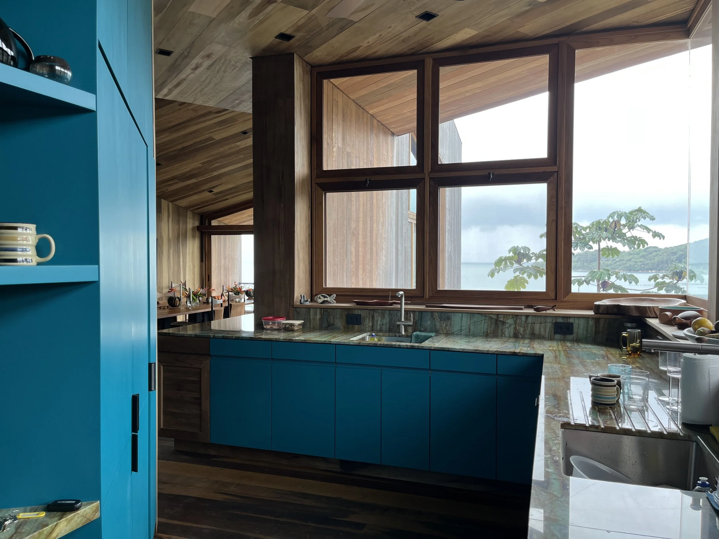 Main House Kitchen.jpg