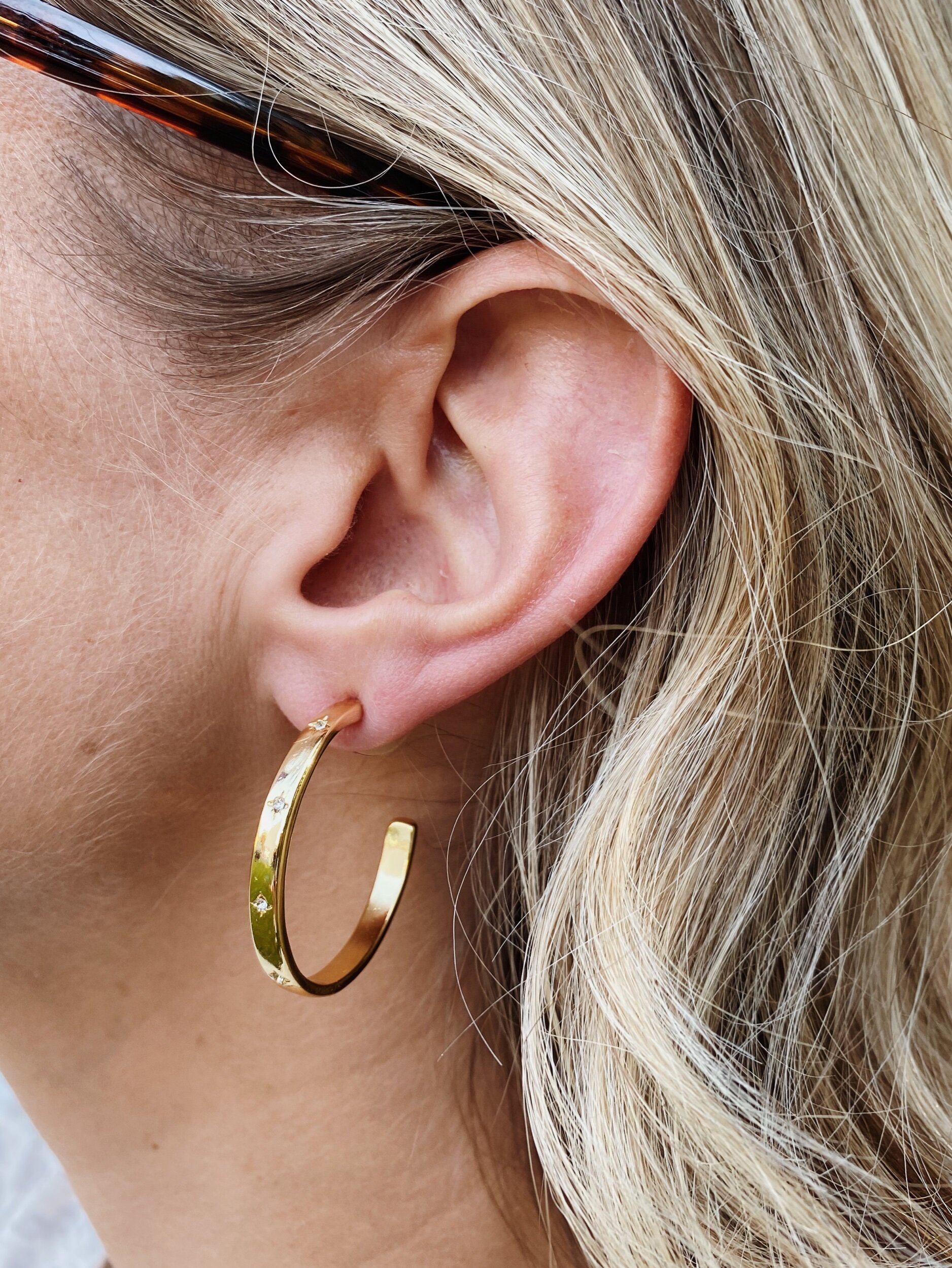 42D7779C-1A29-4620-9070-12C5AC6F5B75