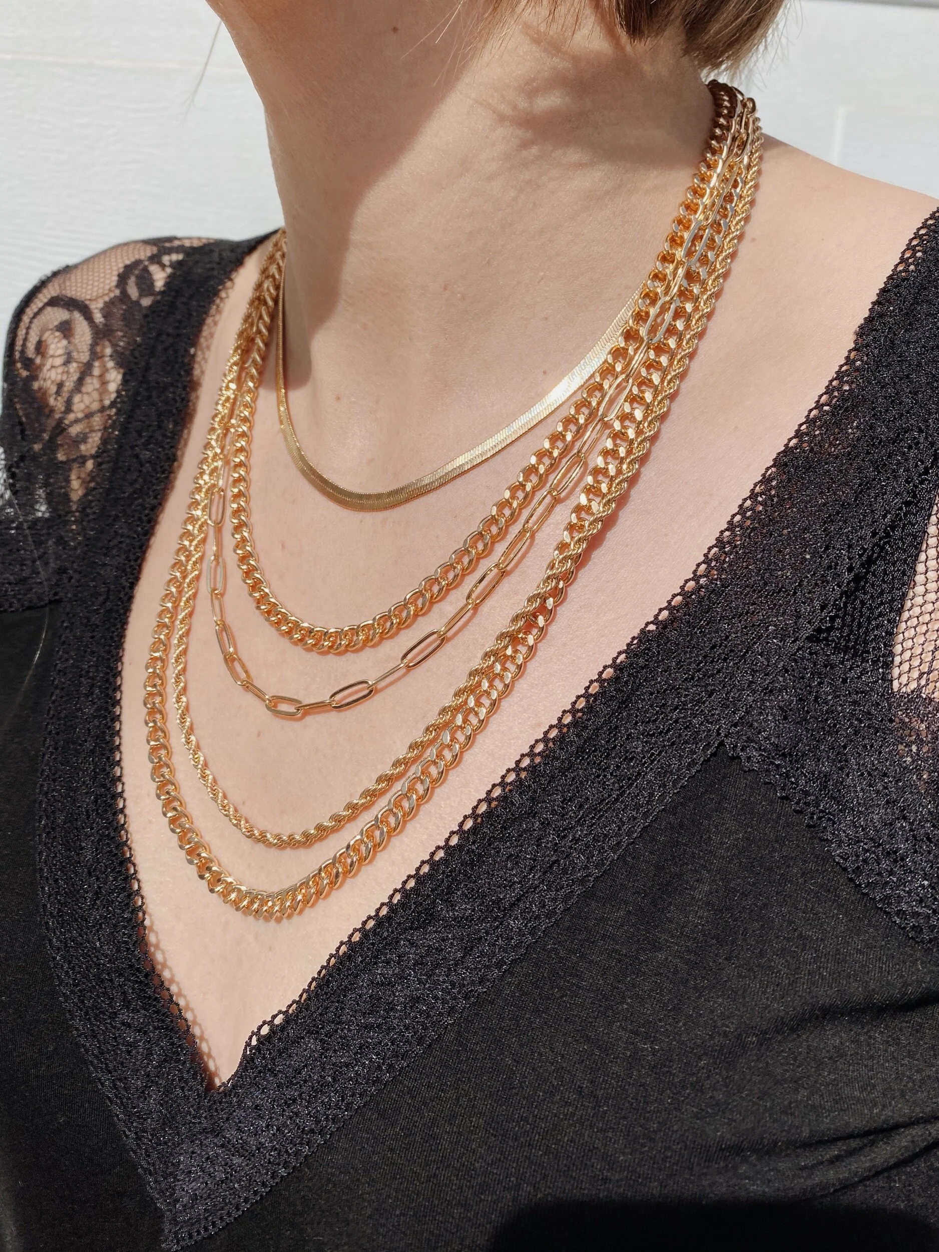 7C088703-0B70-4DBB-ABA9-E4C51453EB3C