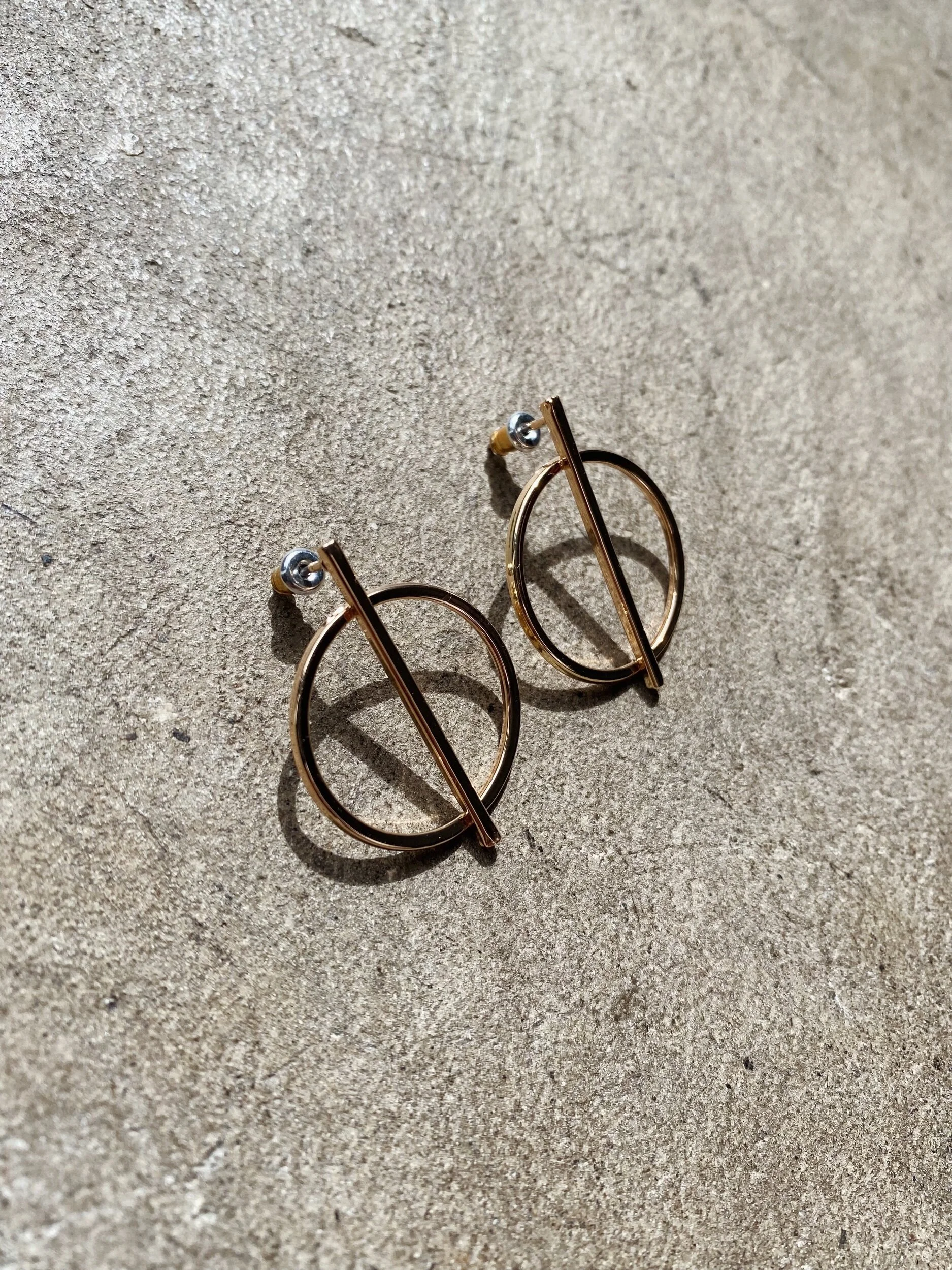 3C9A8843-0AD5-4DE2-BBC5-E4886A6BB76A