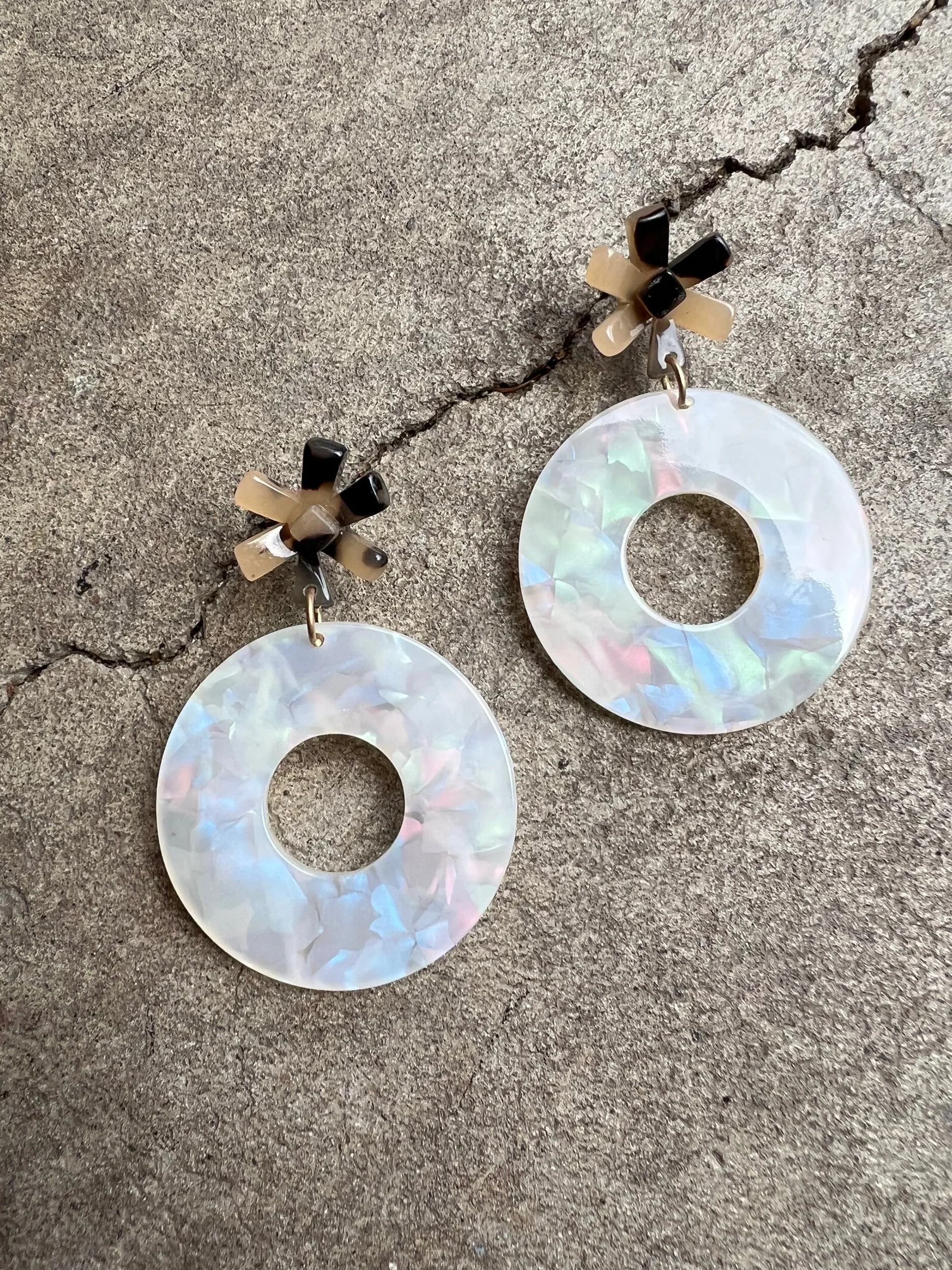 1F49E8AC-8B4D-4AEF-AE9D-2687358181DB