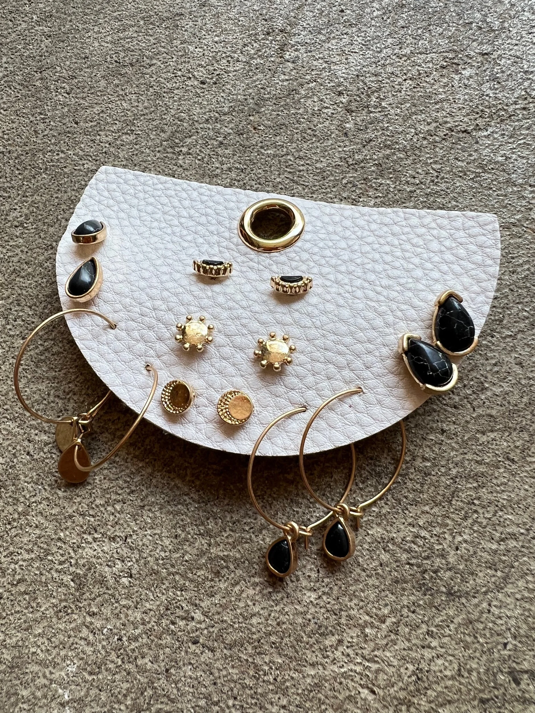 94A353B9-072C-4209-AF6C-84039AC41762