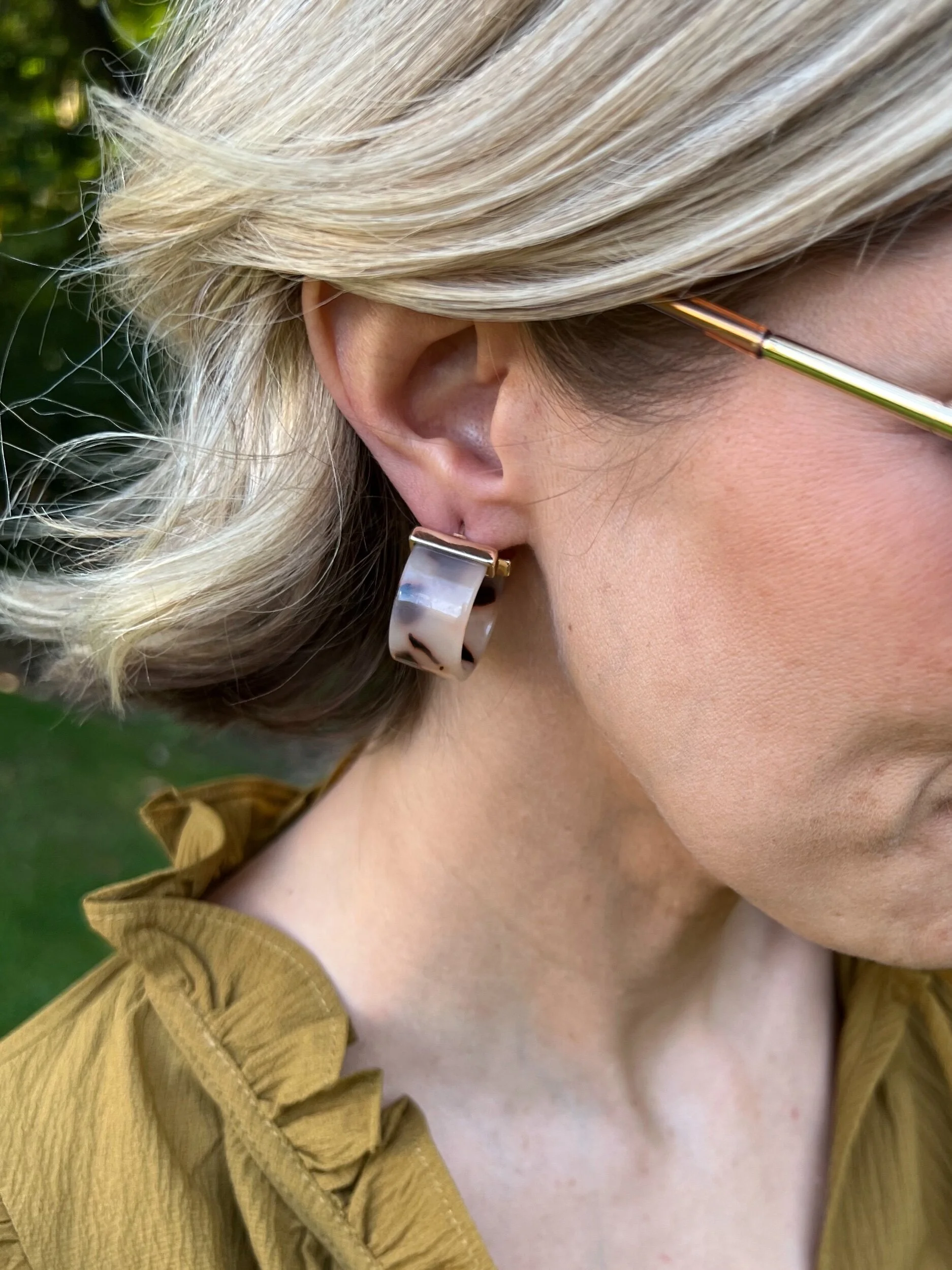 FB96B81A-F1AB-408D-BAFD-ADA772C1BBE1