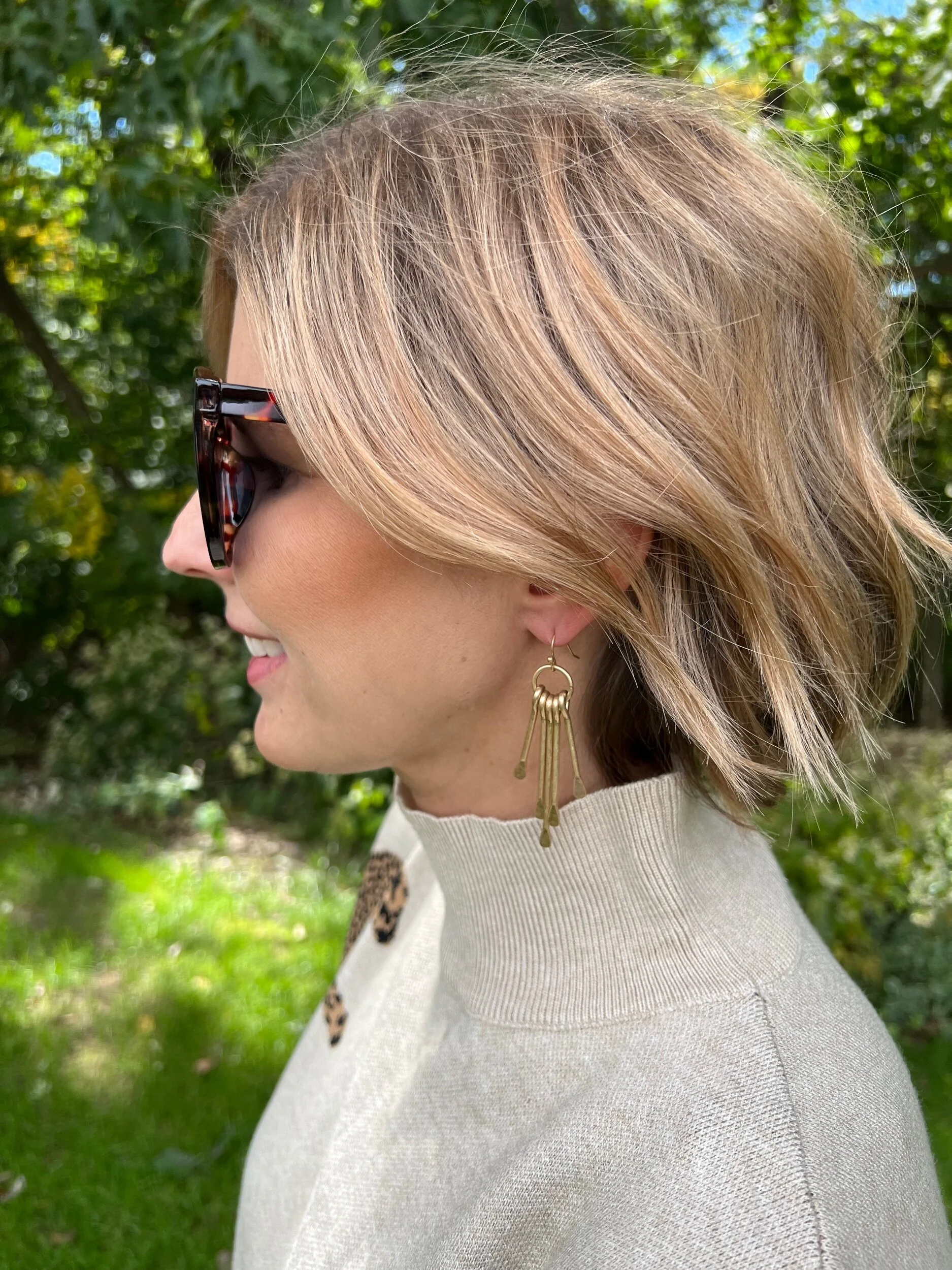 C57051F8-F0FF-4BF7-BFE6-C691BCFA37E1