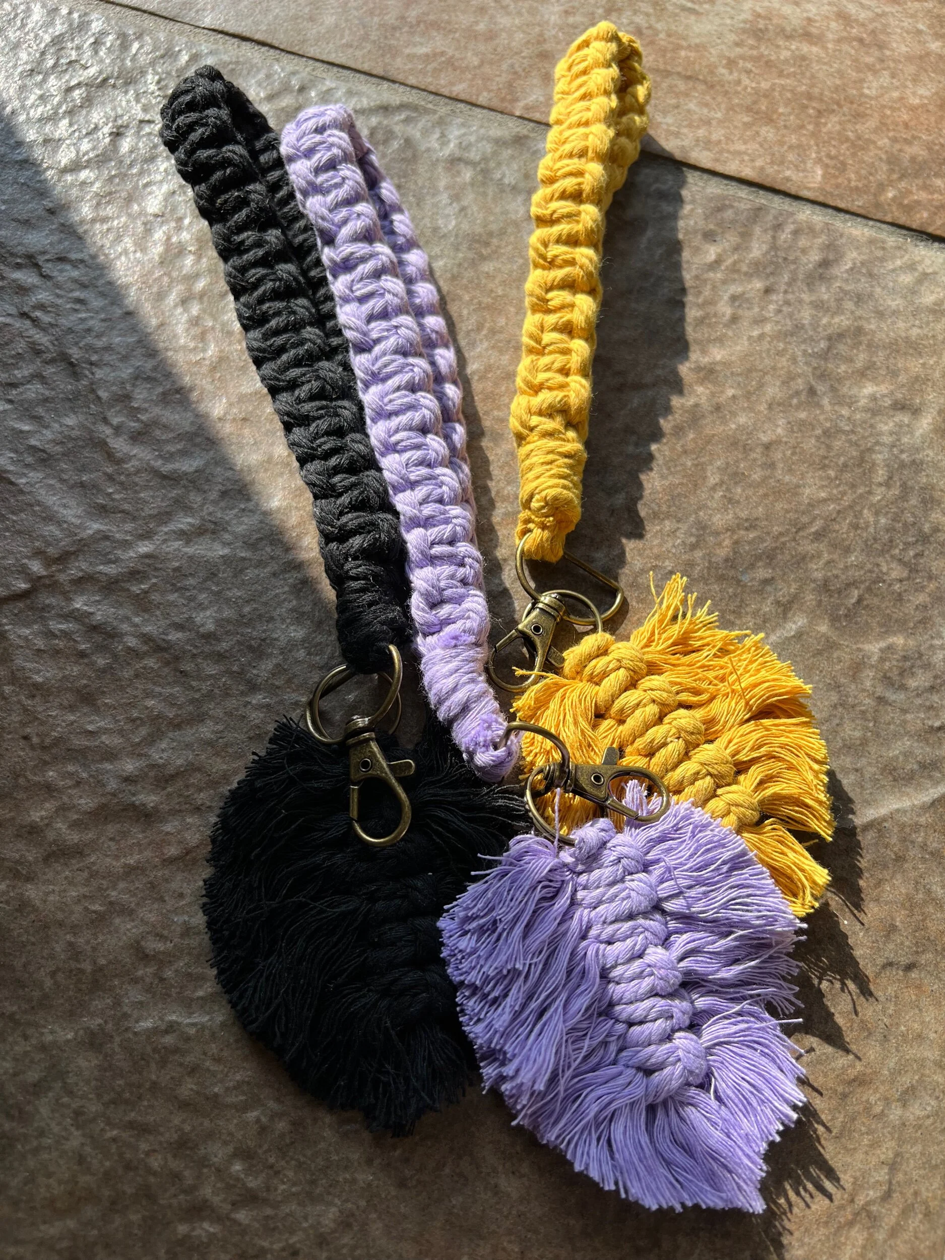 1E9E0B82-0D0C-4960-84AA-960BAC3E78F7