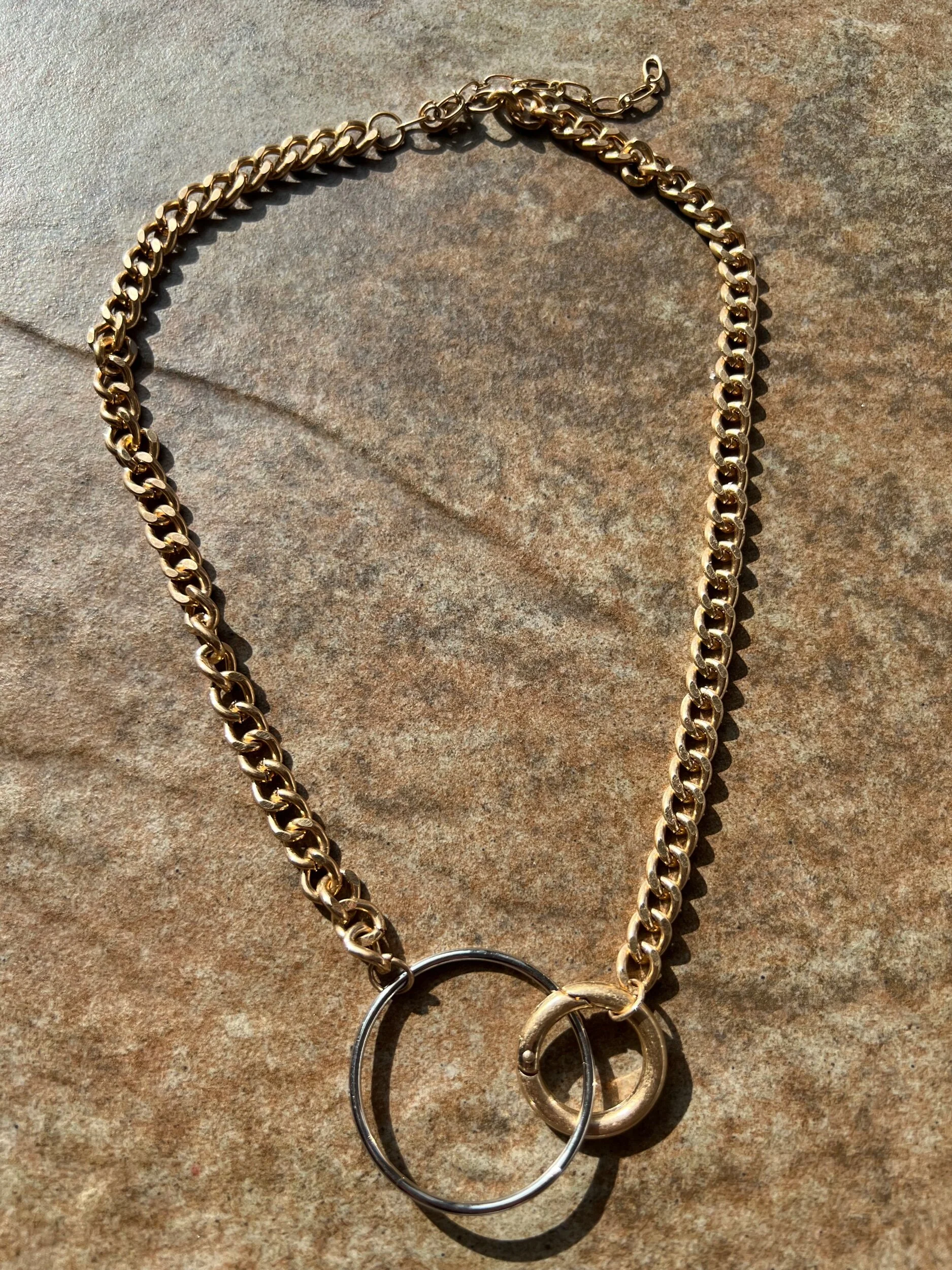 22BF6056-AACE-48B5-8D32-1F792A3F305E