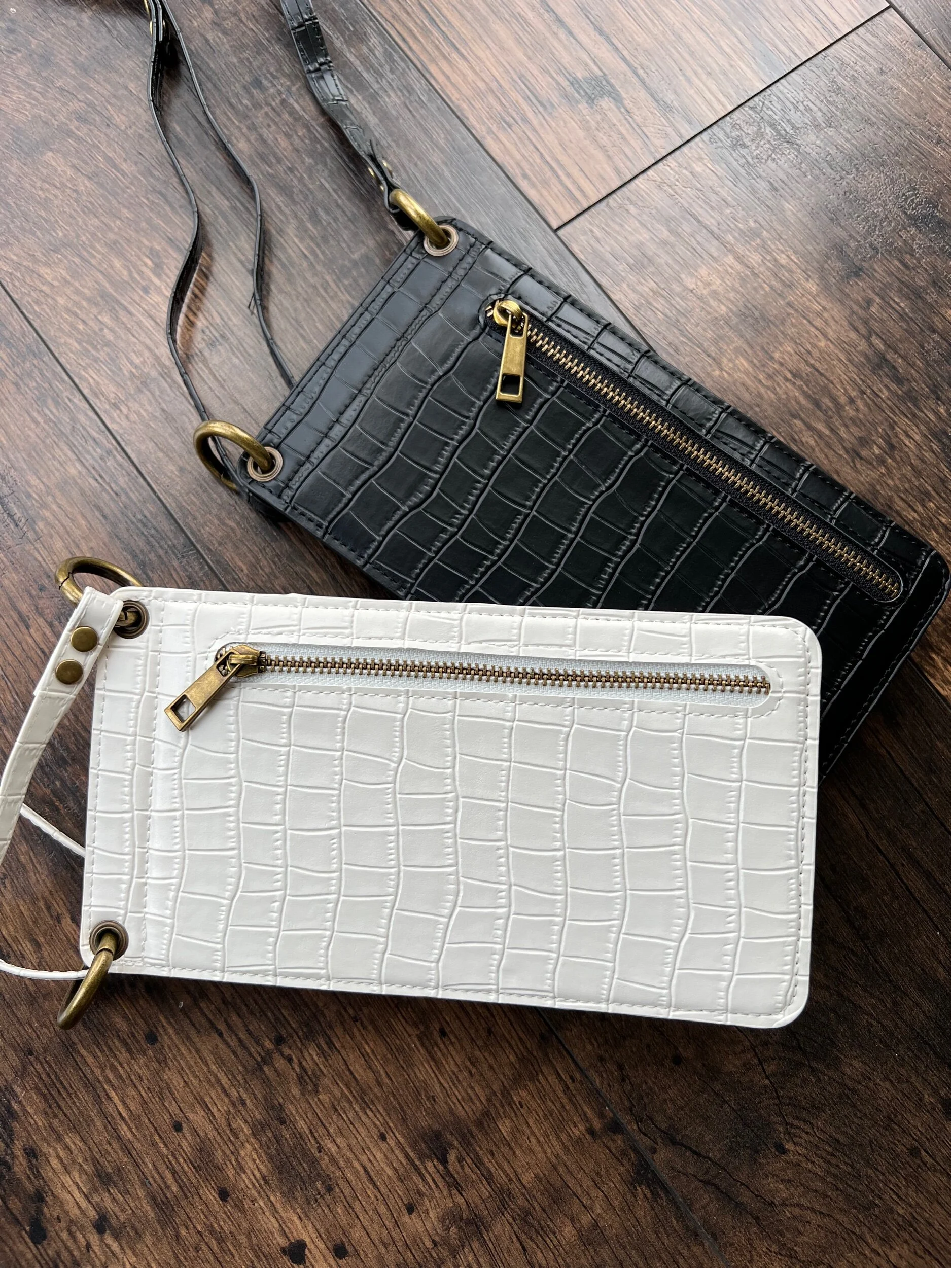 83B7D554-0B98-4325-B58B-711C4A58AF27