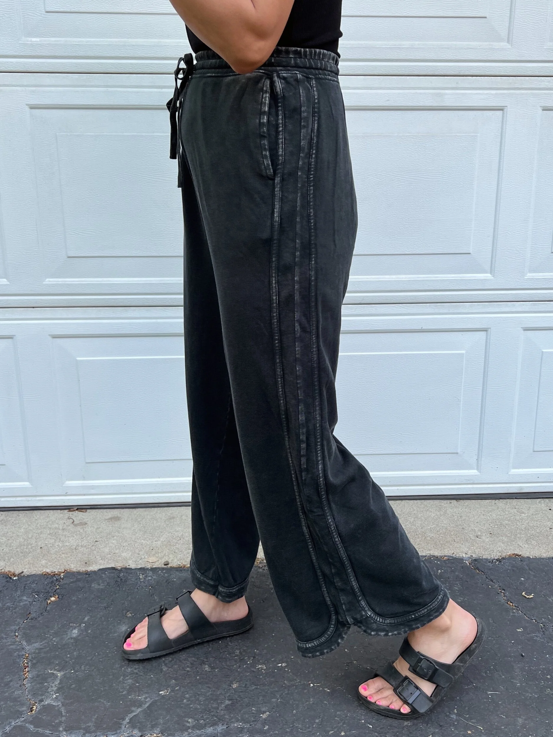 1063AAA6-13AF-45DD-AE81-0FF2B60000C2