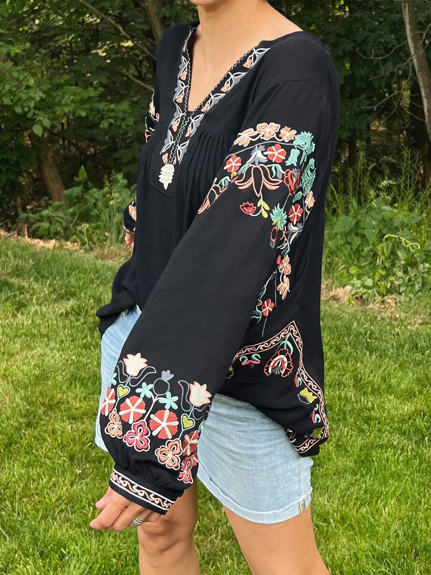 13816EE7-4CB1-4DBF-BE32-99D56FD76B7B