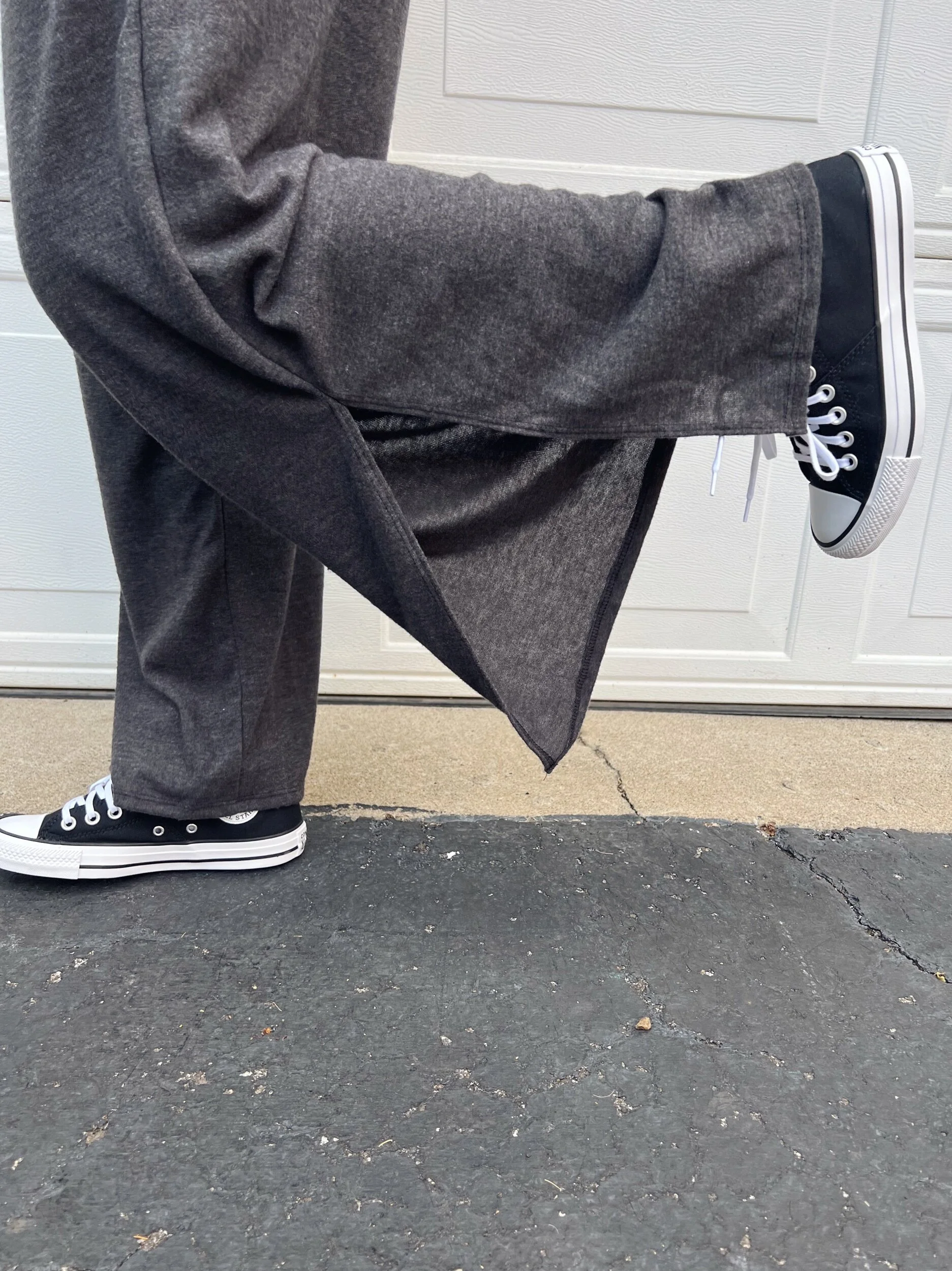 CEF3C9F6-FE2F-478C-BA70-CD11B136799D