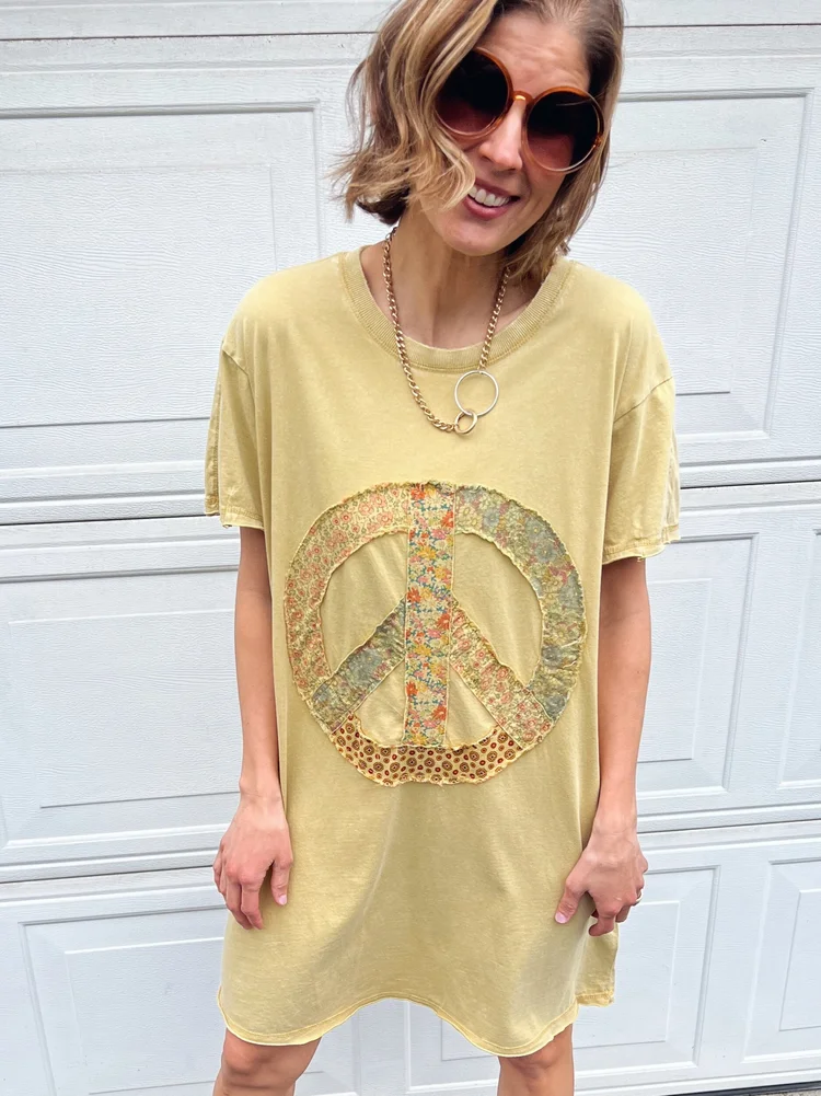 peace sign dress shirt J Crew Peace Sign Button Up Dress Shirt Classic Extra Large Blue Mens