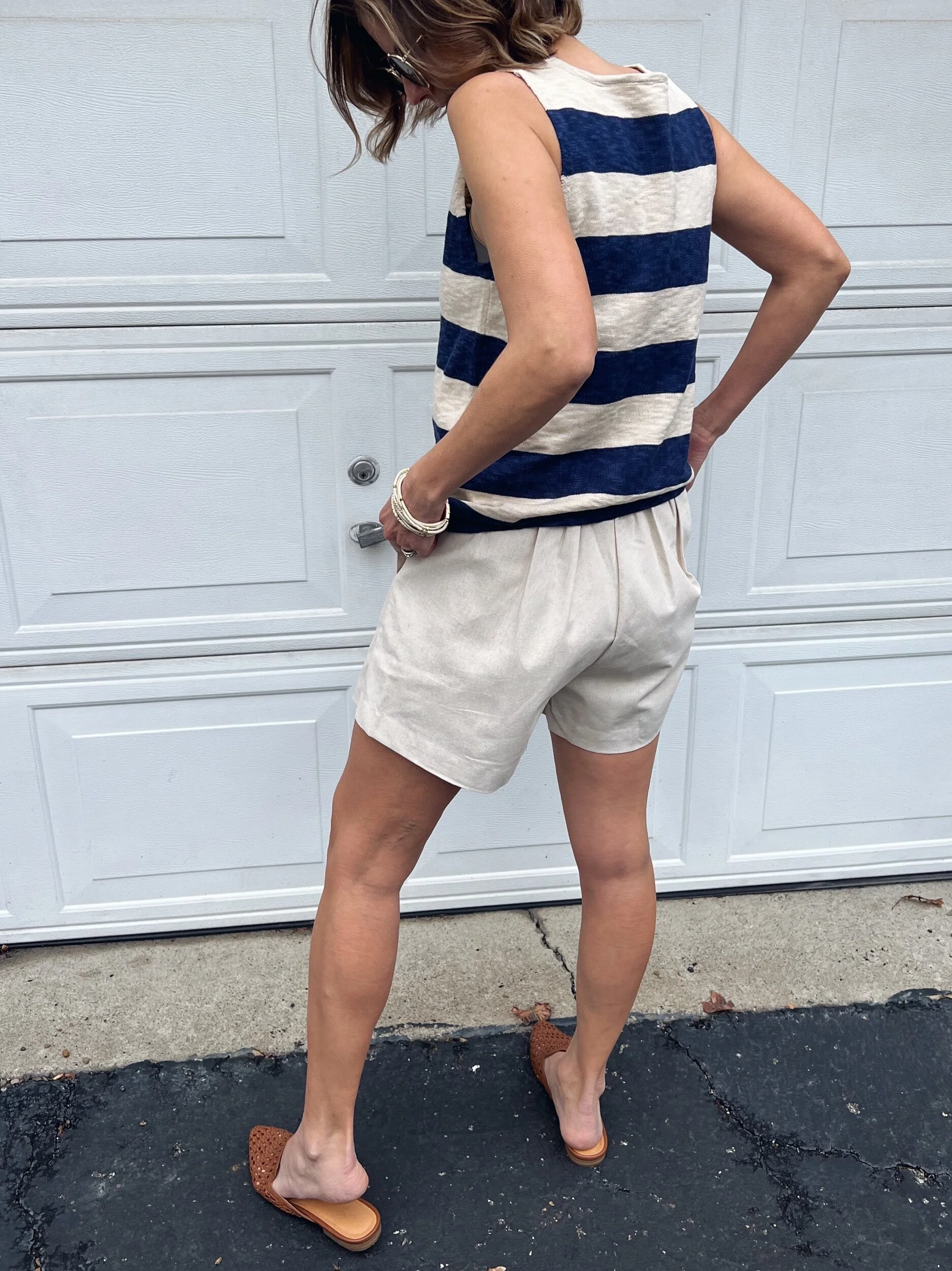 A1EF3C5D-052B-49FE-B6E6-B0FB15A5BC06