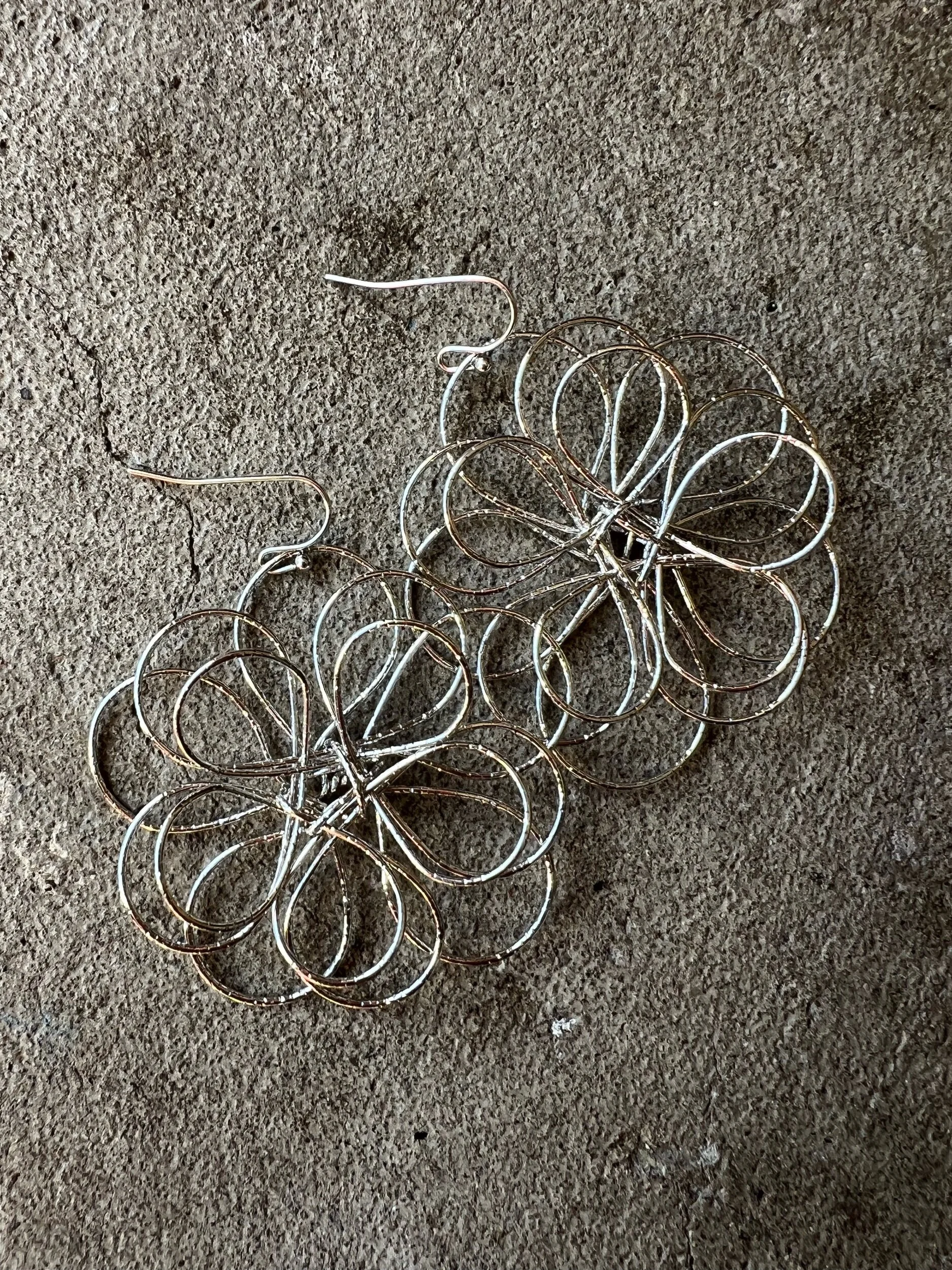 EE6D7E7F-BBCB-4A49-9D9D-F7107110D8D0