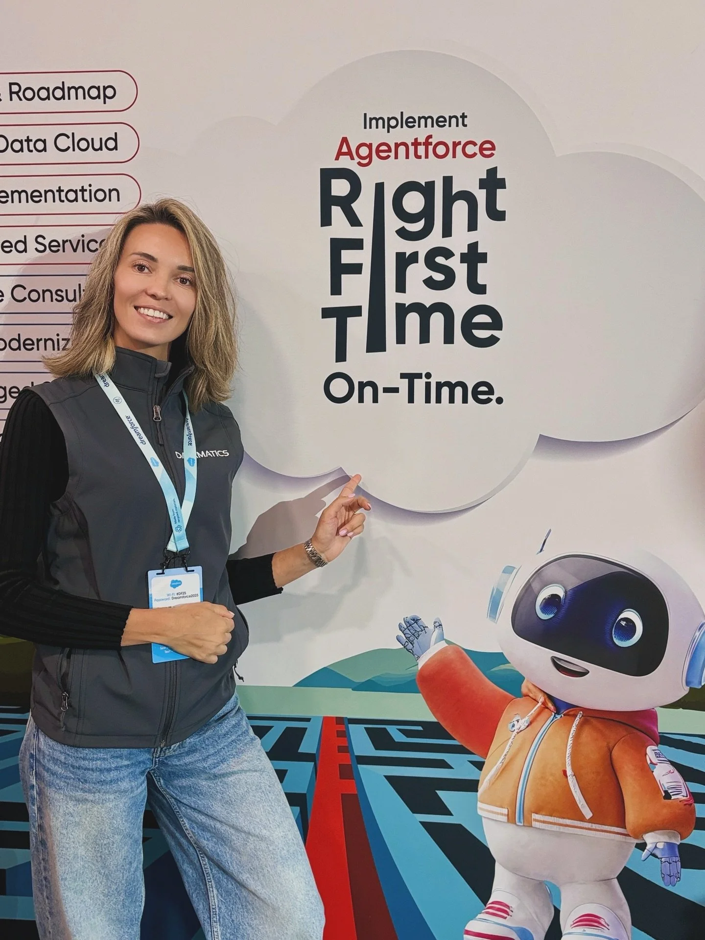 Emiliya representing our client during @dreamforce 📱

📍San Francisco, CA
