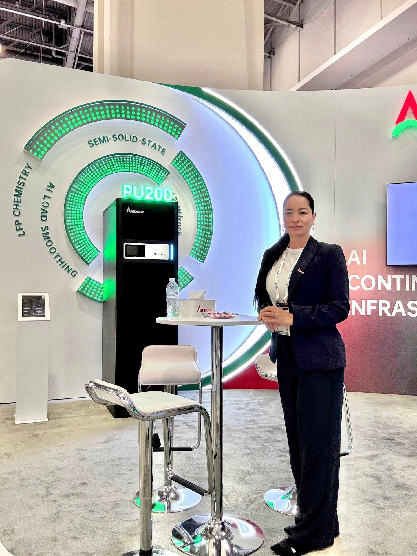 Our bilingual team on-site ensuring every guest feels welcomed and every interaction runs smoothly.

📍Washington D.C.

#DataCenterWorld #BilingualBrandAmbassadors #EventStaffing #DCEvents #TradeShowLife