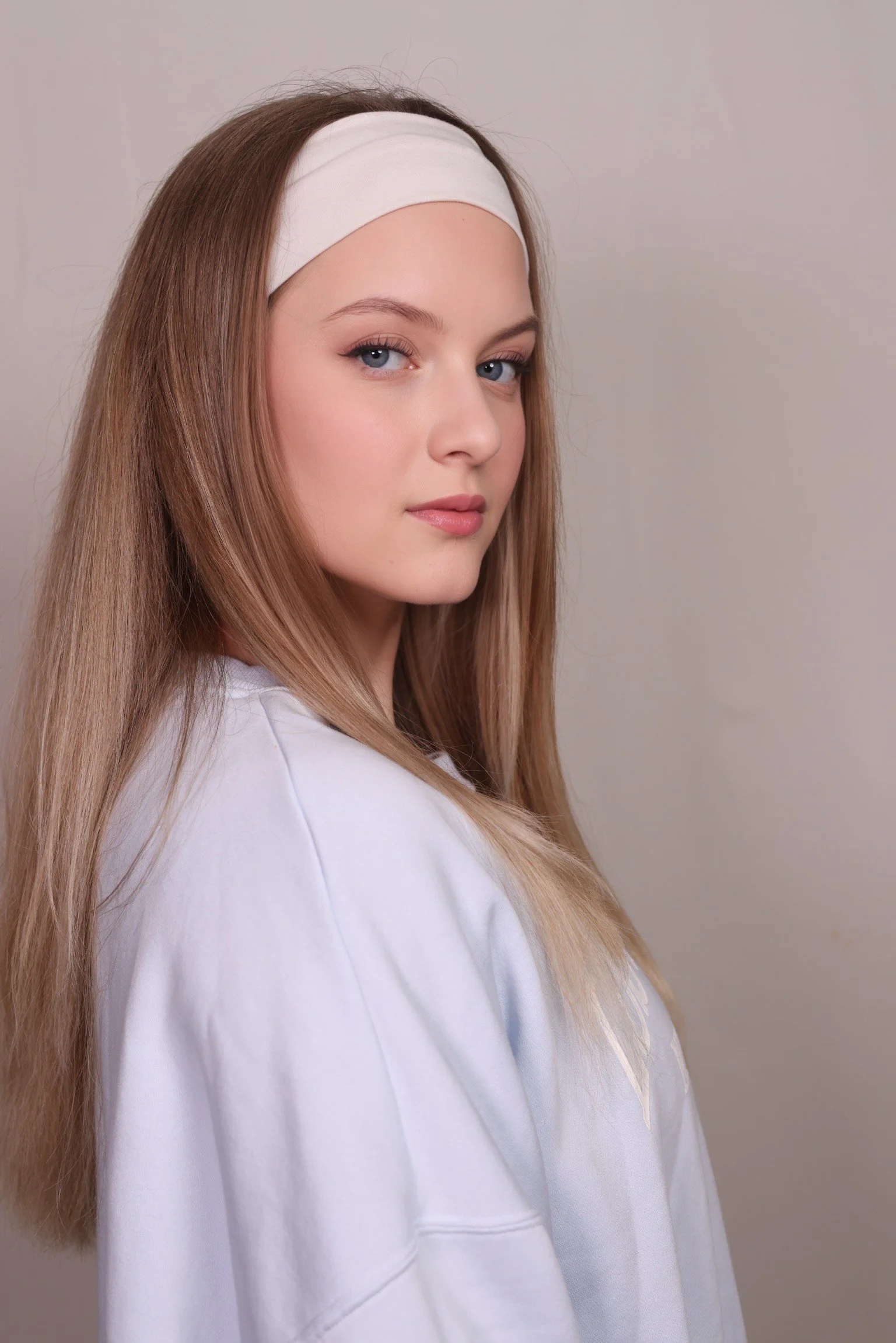 Facetune_21-08-2025-04-44-04.jpeg