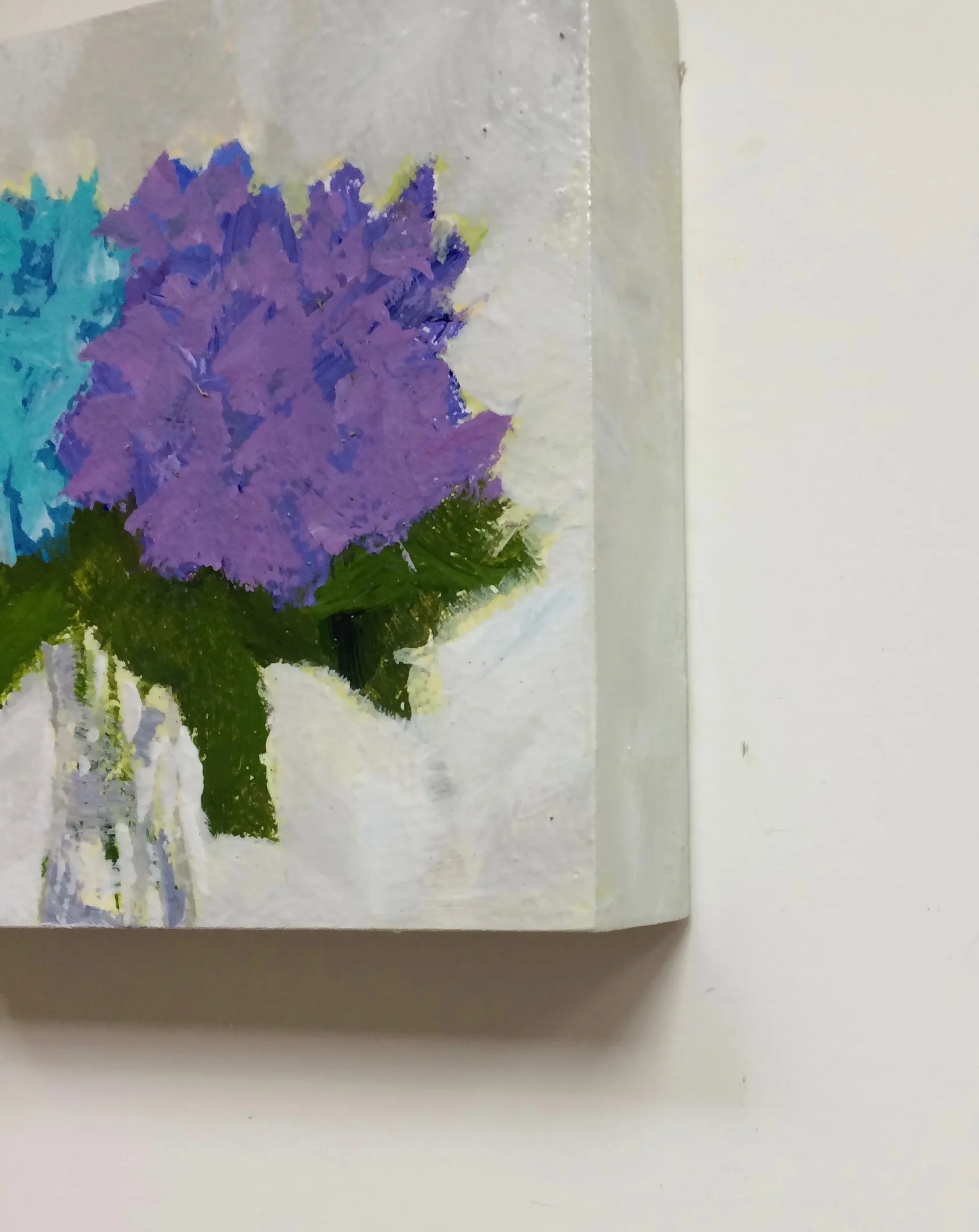 French Blue Hydrangeas mini, corner view-side.jpg