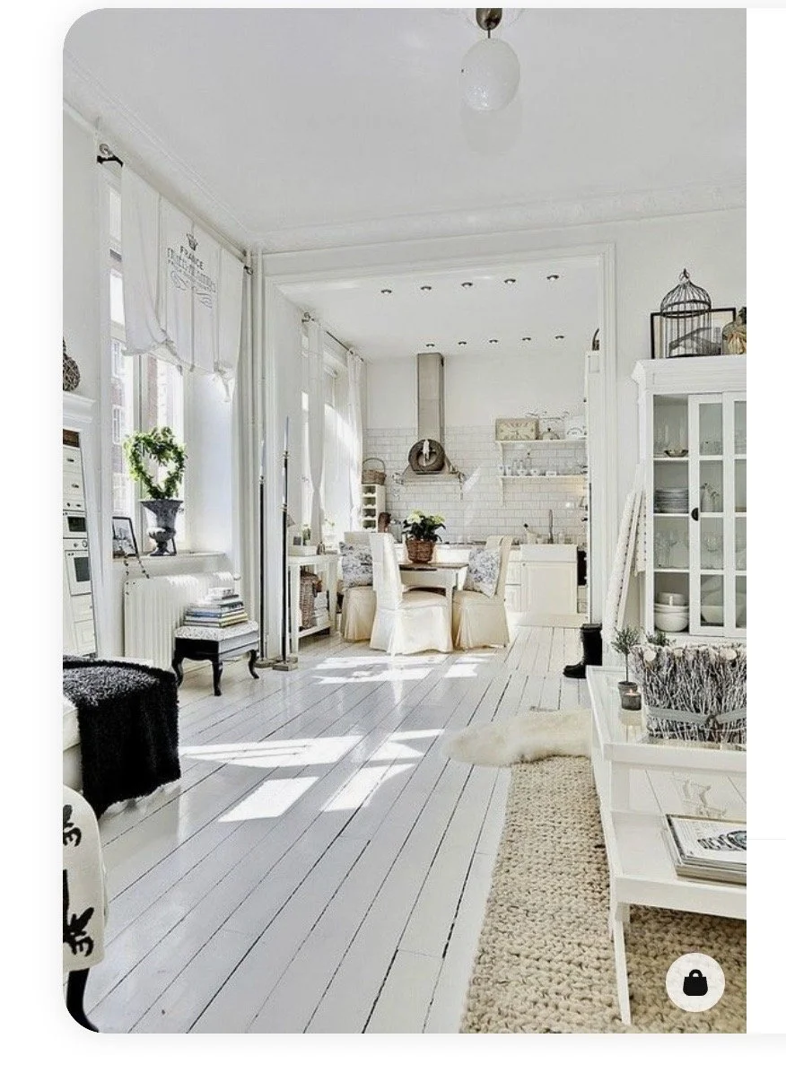 Traveling Light with Watercolor - What do Marie Kondo, Madame Chic, and Swedish Death Cleaning have to do with traveling light? 