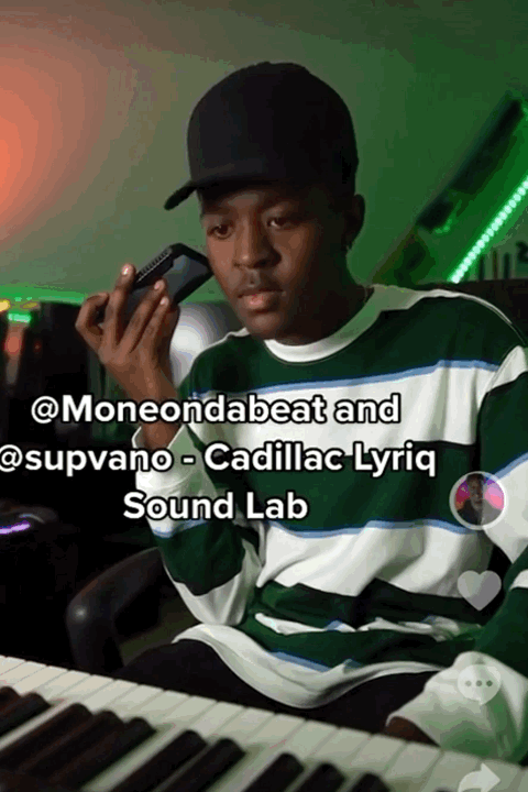 CADILLAC GALLERY2.gif