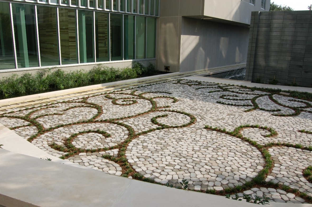NOBIC-contemporary courtyard.PNG