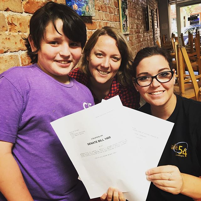 CTF is thrilled that AZ recently passed the #MitchWarnockAct, requiring school employees working with pupils in grades six through twelve to receive suicide prevention training! CTF is proud to be a member of #HelpAndHopeForYOUth, a multi-sector init