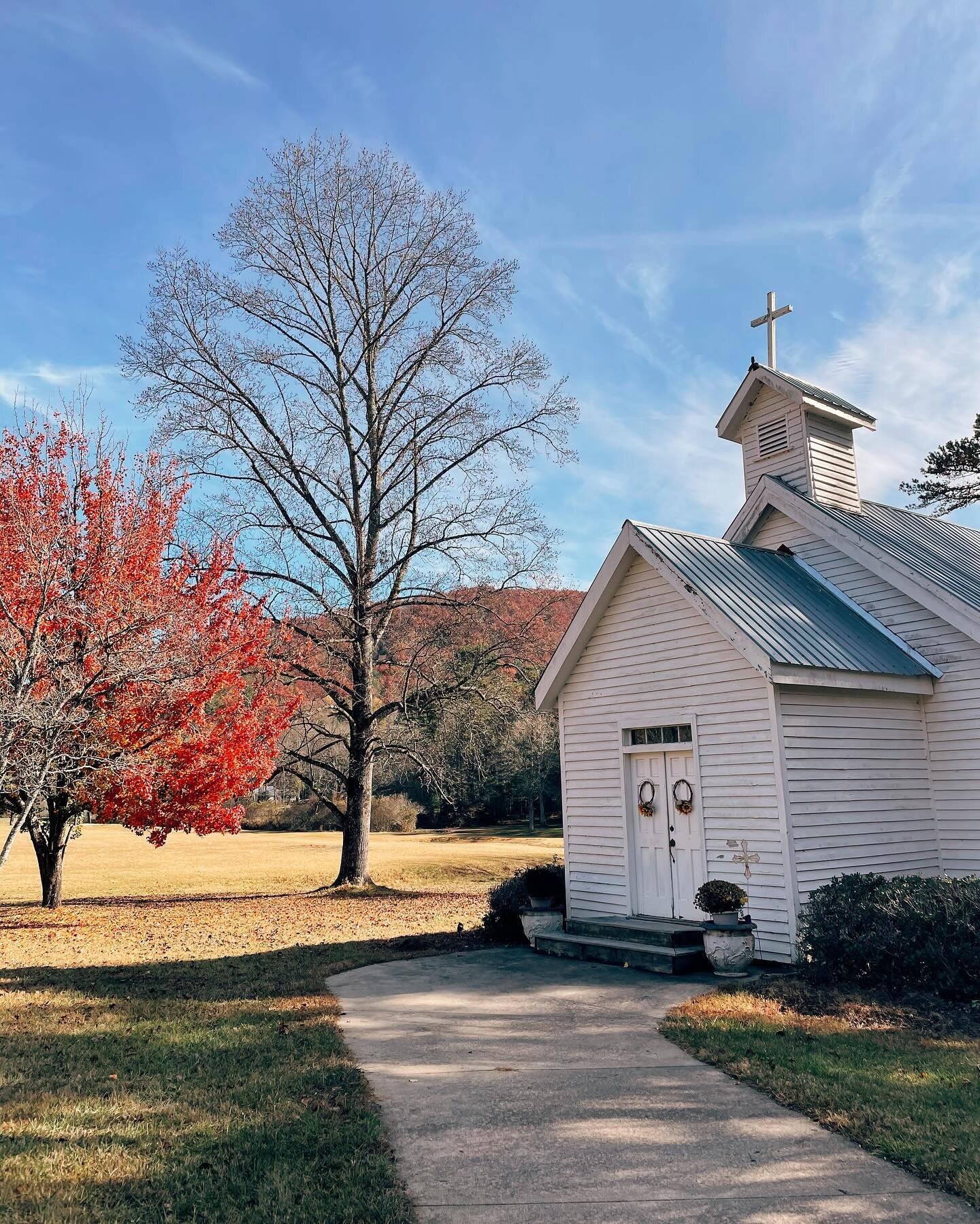 Grateful to spend a few days with @lifeteen staff for 2024 camp planning! #lifeteen #lifeteenmissions #covecrest