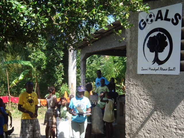 The GOALS courtyard in Destra