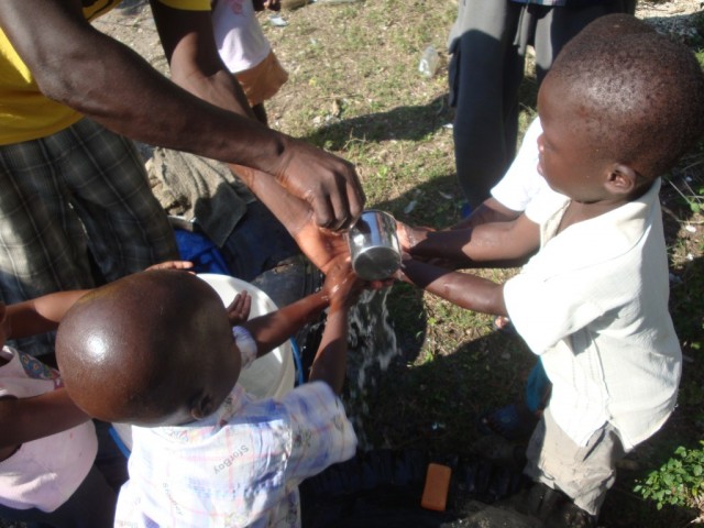 Washing hands before eating