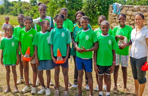 Magandu Girls Team (Photo: Jovan Julien)