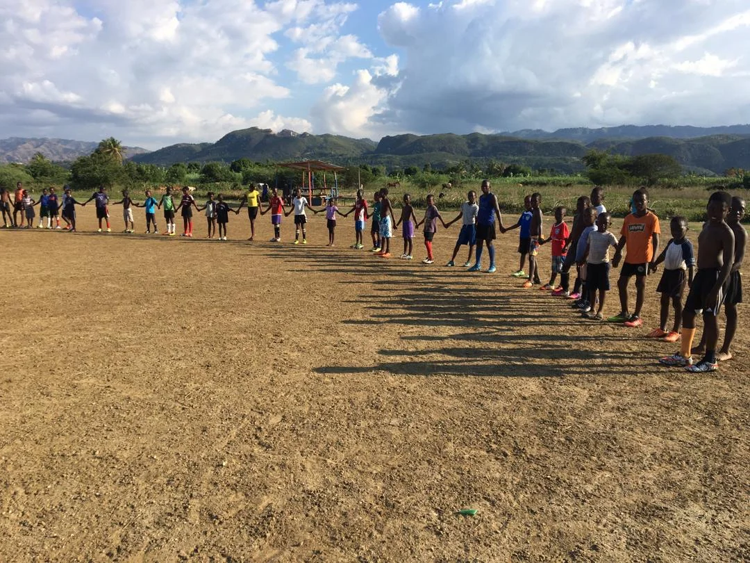 Destra teams warm up practice in Destra